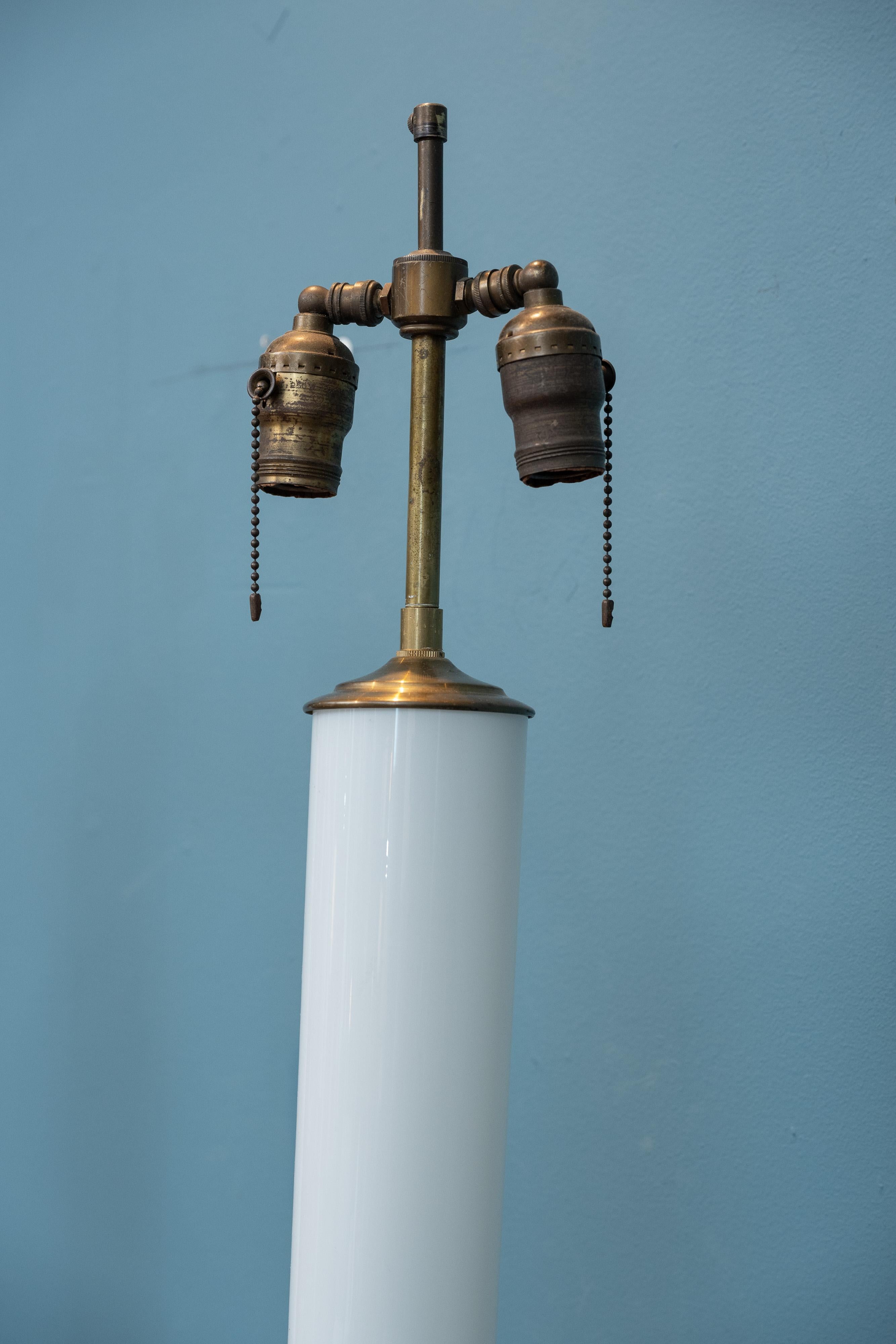 Lampes de table en verre soufflé modernes du milieu du siècle Bon état - En vente à San Francisco, CA