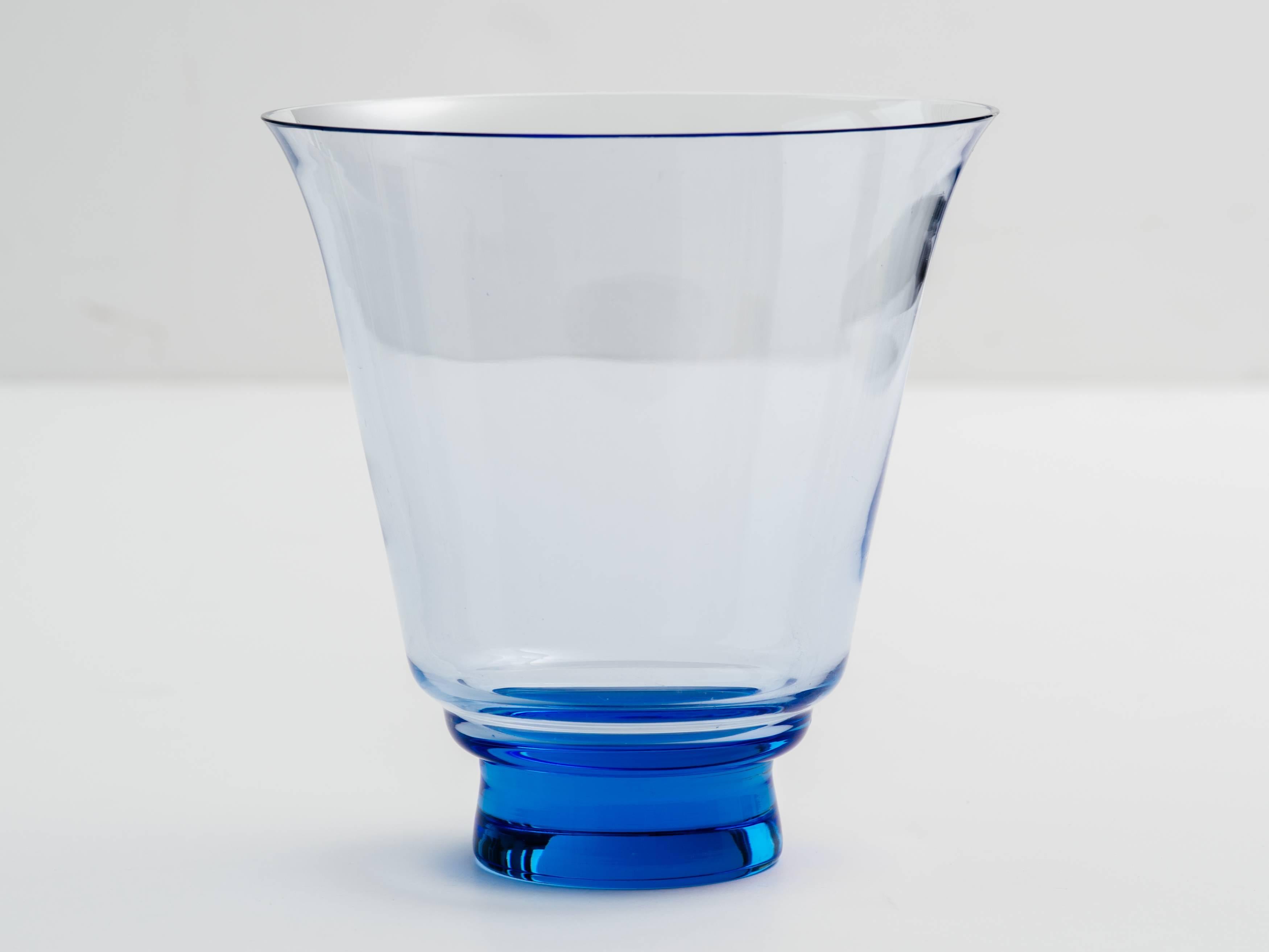 Mid-Century Modern Blown Glass Vase in Alexandrite Blue 5