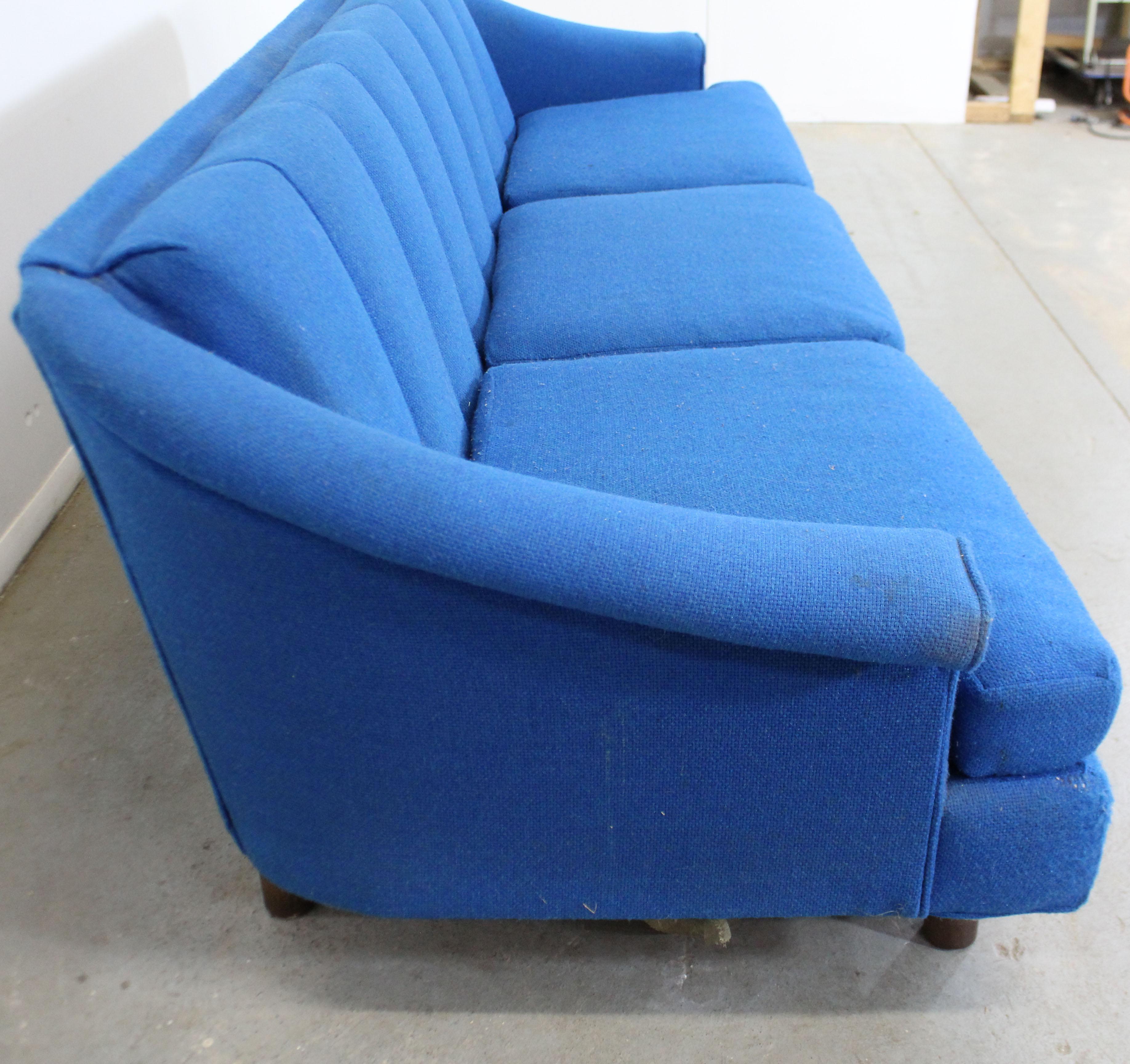 Mid-Century Modern Blue 3-Seat Sofa on Wood Base For Sale 5