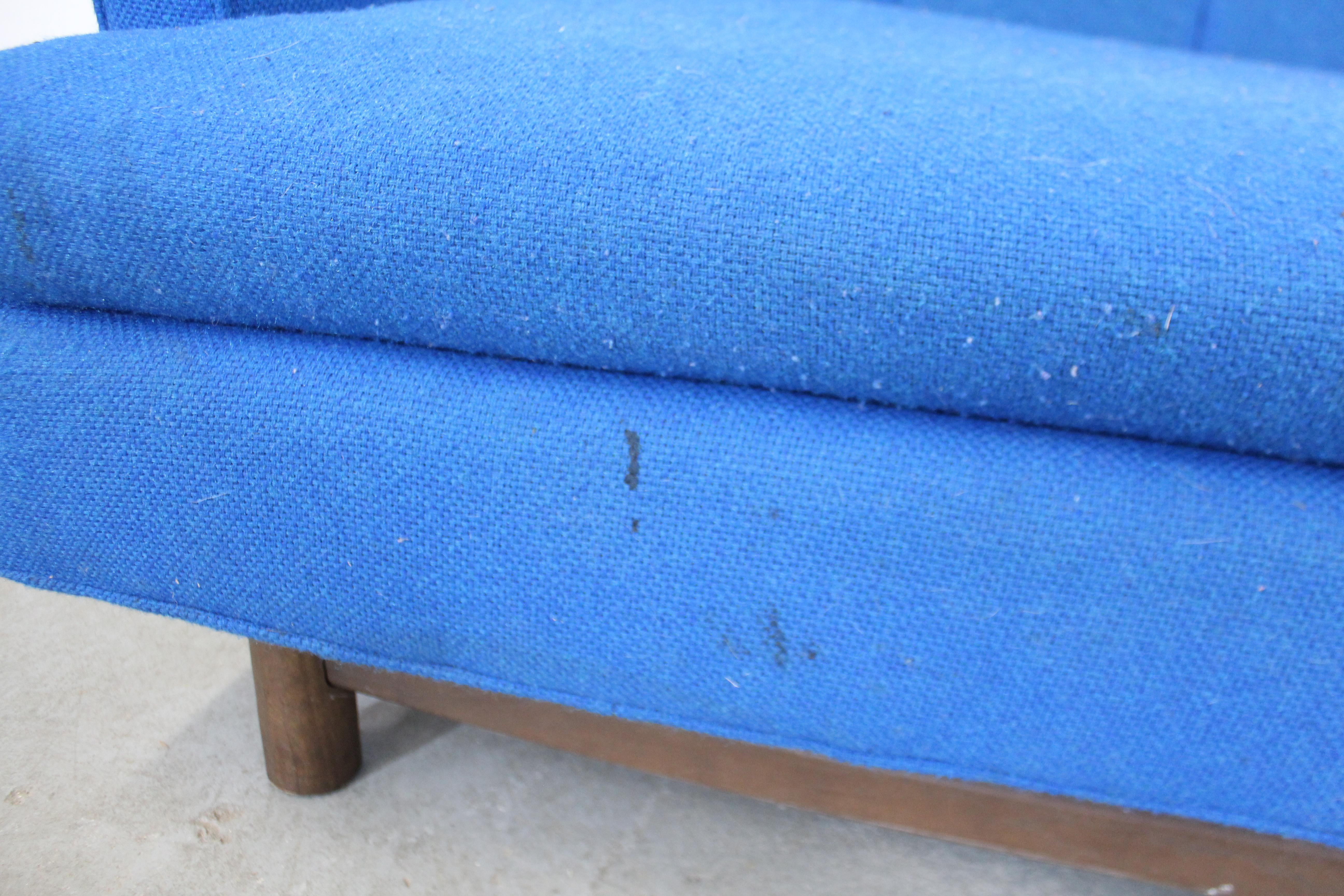 Fabric Mid-Century Modern Blue 3-Seat Sofa on Wood Base For Sale