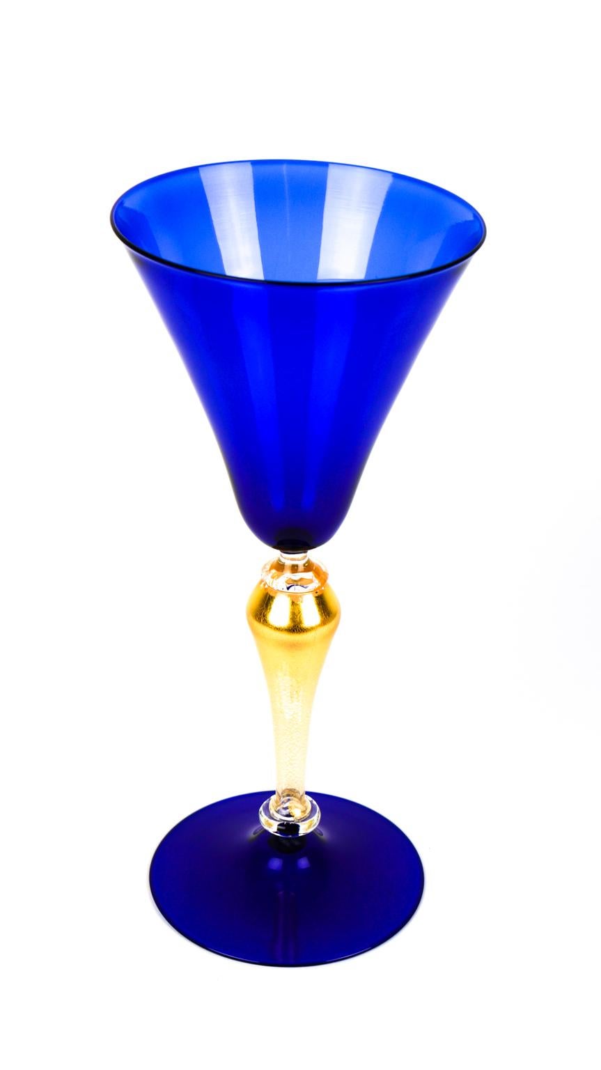 Mid-Century Modern Blue and Gold Set of Two Venetian Murano Glass Goblets, 1992s For Sale 5