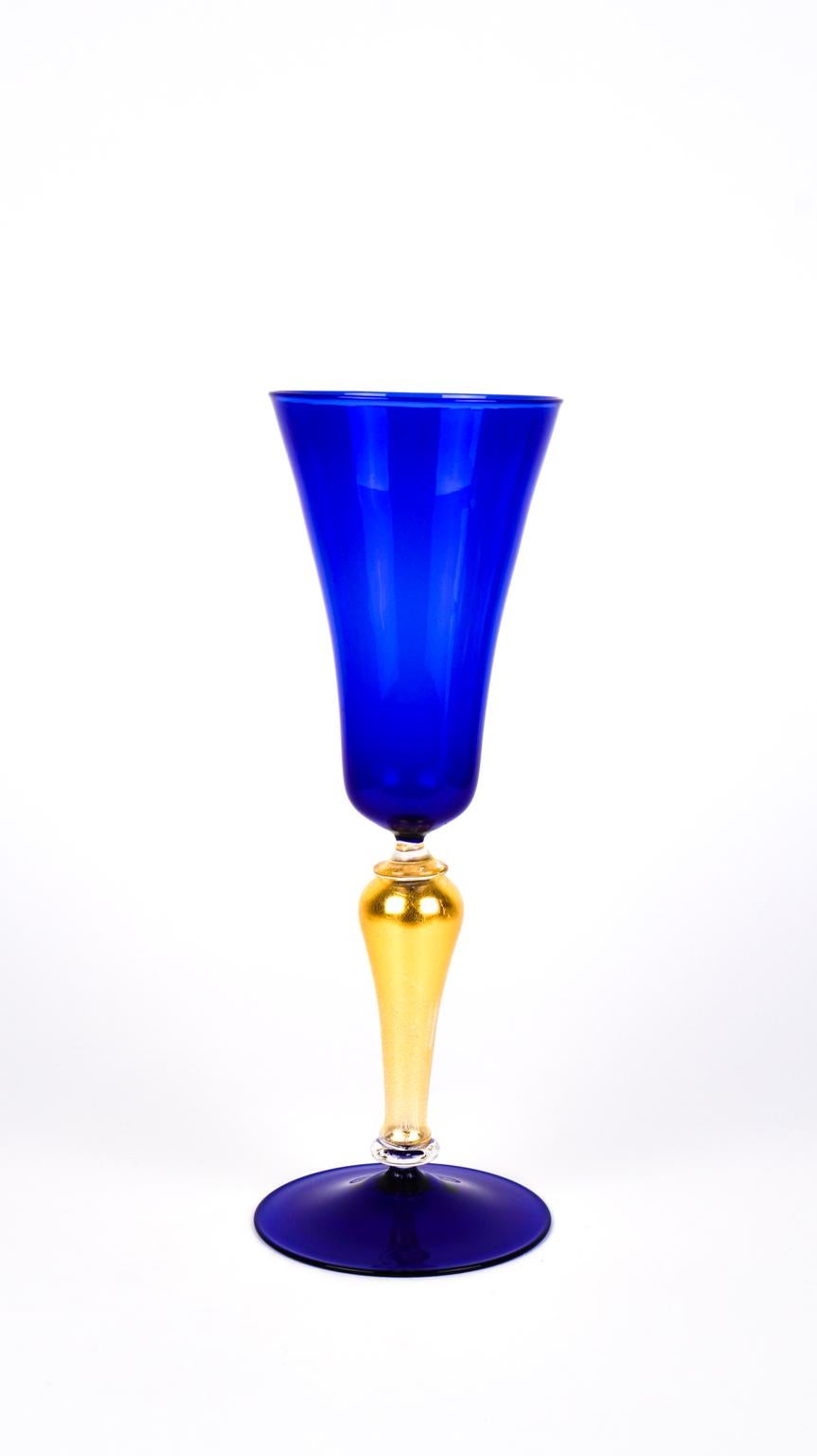 Hand-Crafted Mid-Century Modern Blue and Gold Set of Two Venetian Murano Glass Goblets, 1992s For Sale