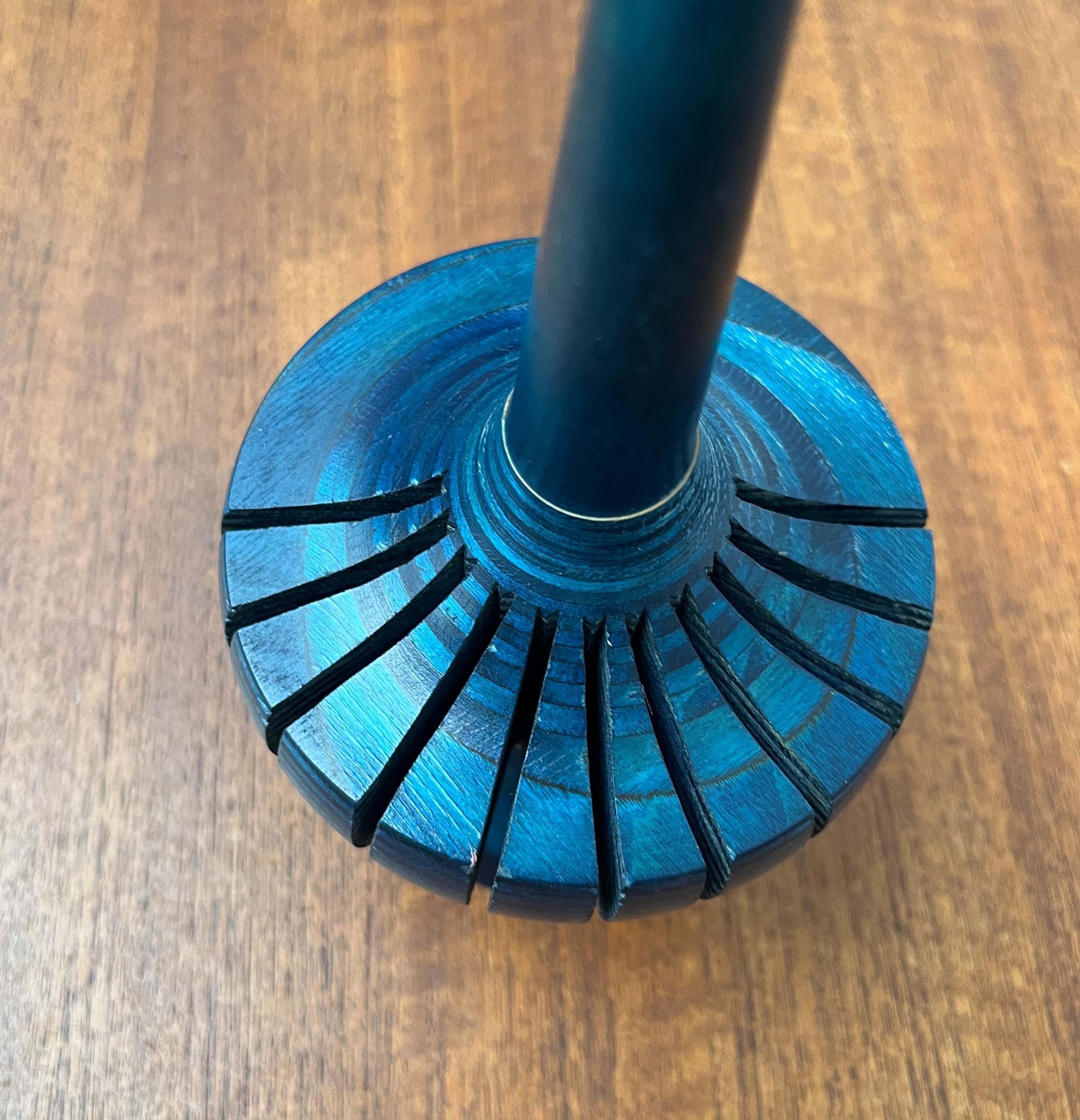 Servilletero de madera con diseño de pájaro azul moderno de mediados de siglo Paavo Asikainen Finlandia en venta 5