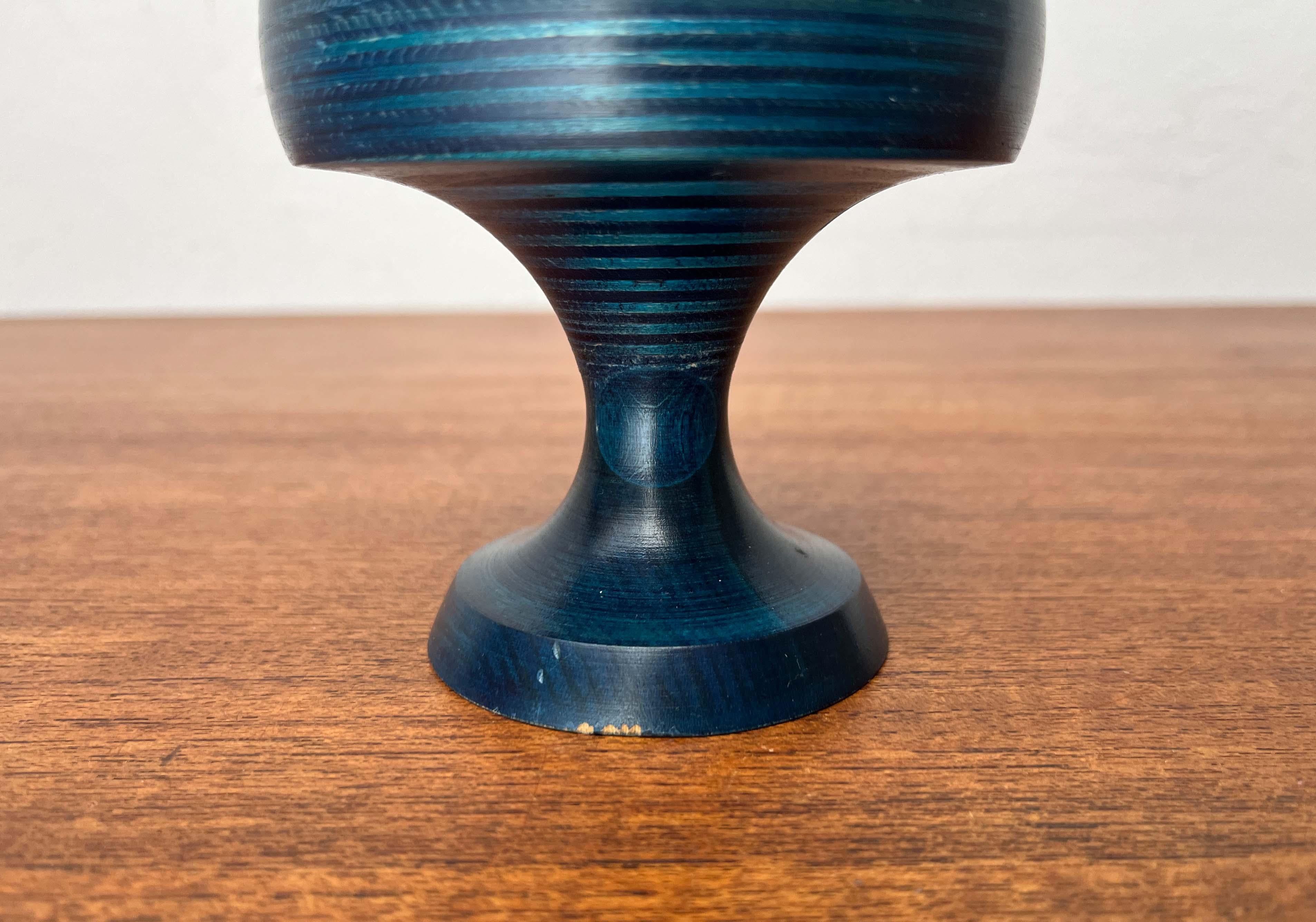 Servilletero de madera con diseño de pájaro azul moderno de mediados de siglo Paavo Asikainen Finlandia en venta 6