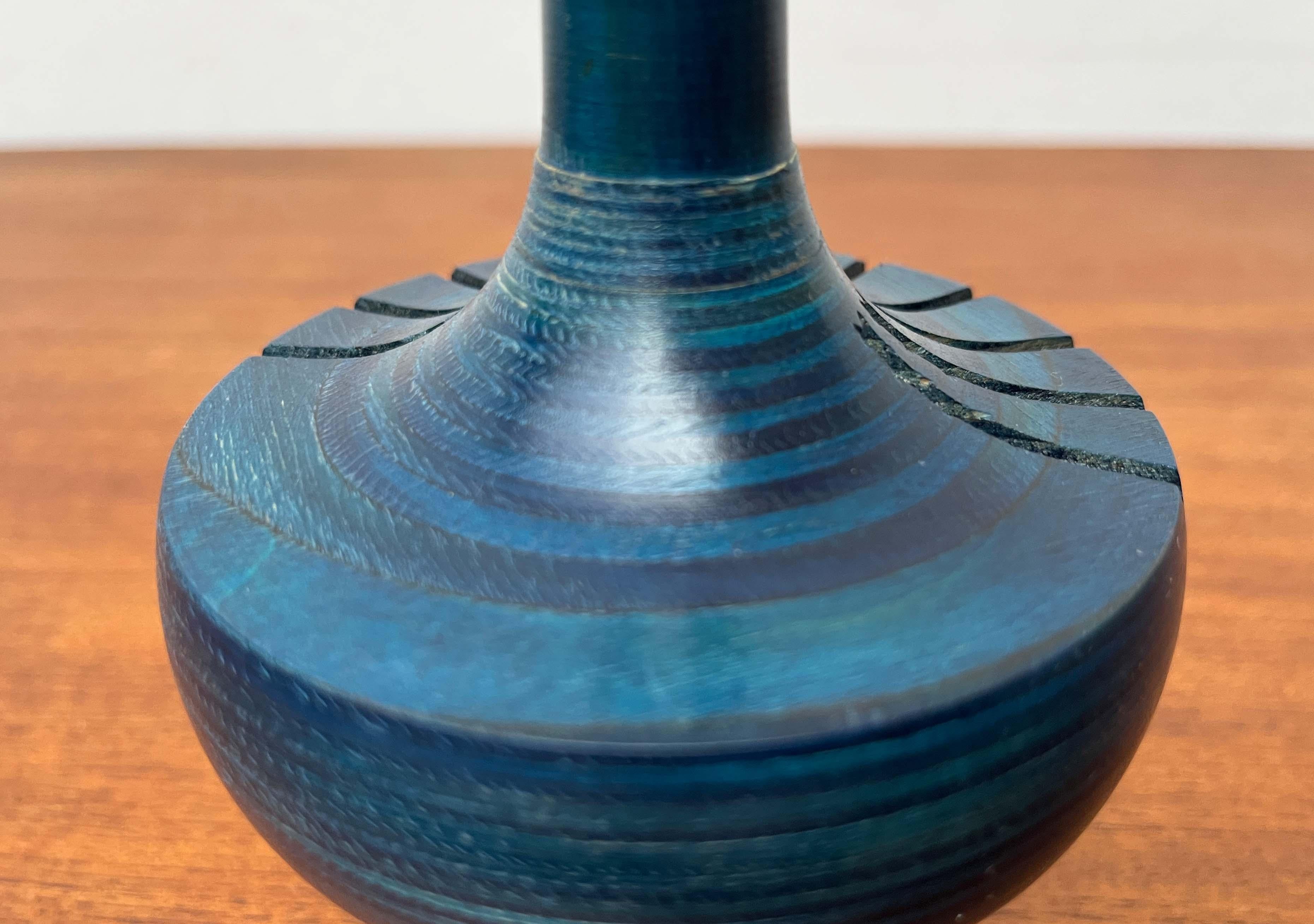 Servilletero de madera con diseño de pájaro azul moderno de mediados de siglo Paavo Asikainen Finlandia en venta 7