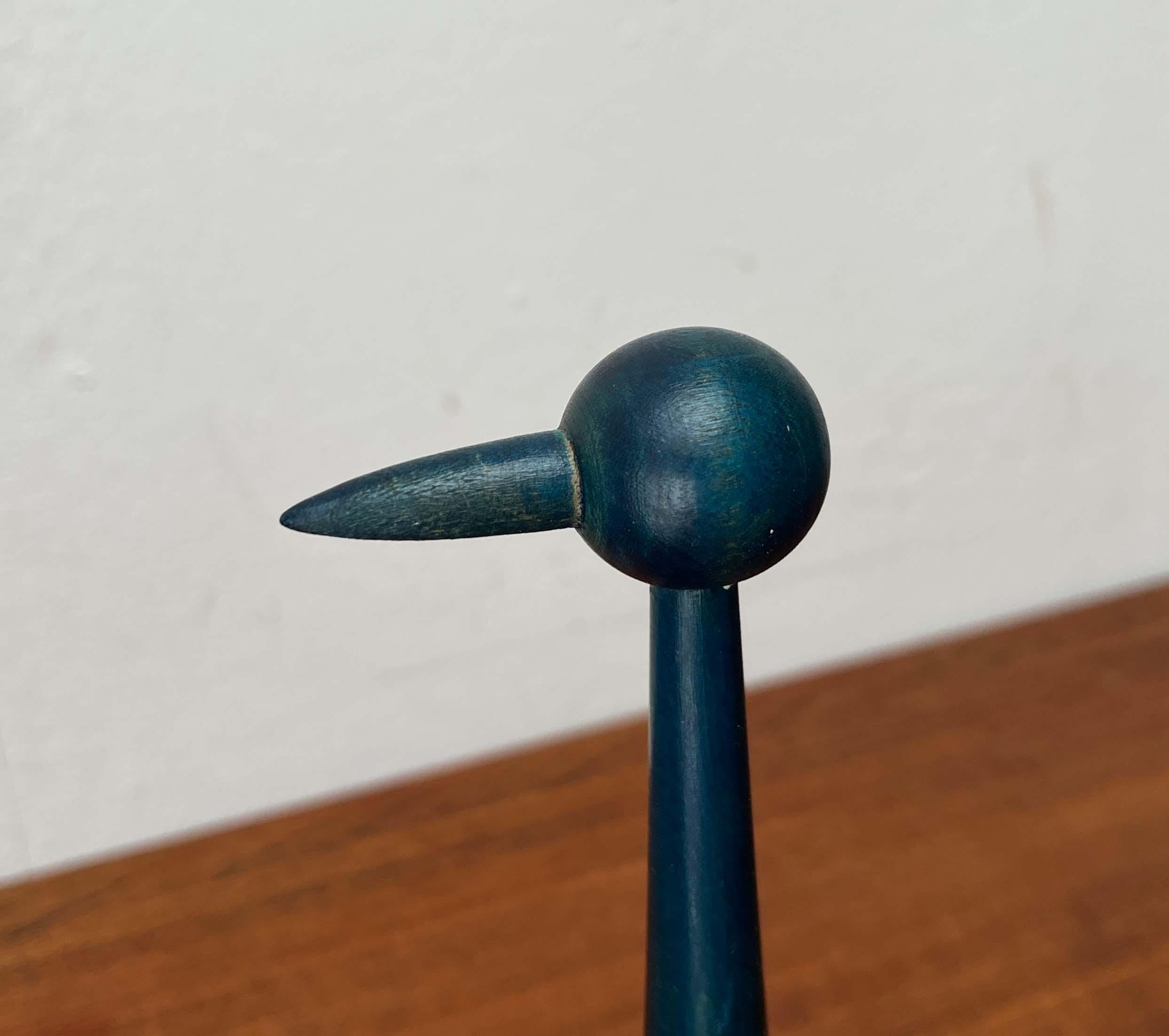 Servilletero de madera con diseño de pájaro azul moderno de mediados de siglo Paavo Asikainen Finlandia en Bueno estado para la venta en Hamburg, DE