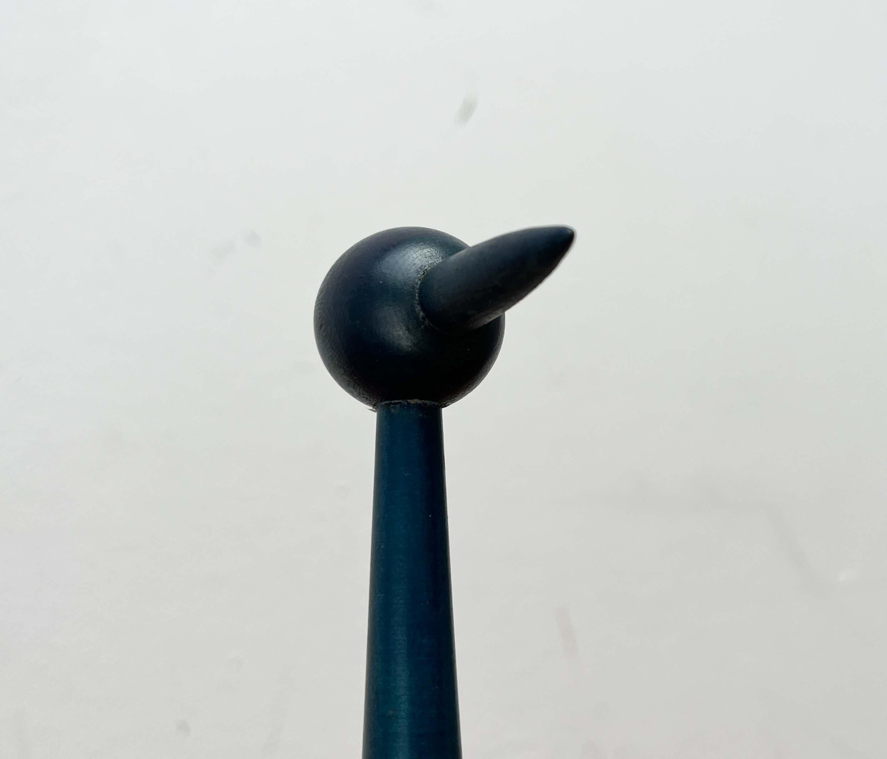 Servilletero de madera con diseño de pájaro azul moderno de mediados de siglo Paavo Asikainen Finlandia en venta 2