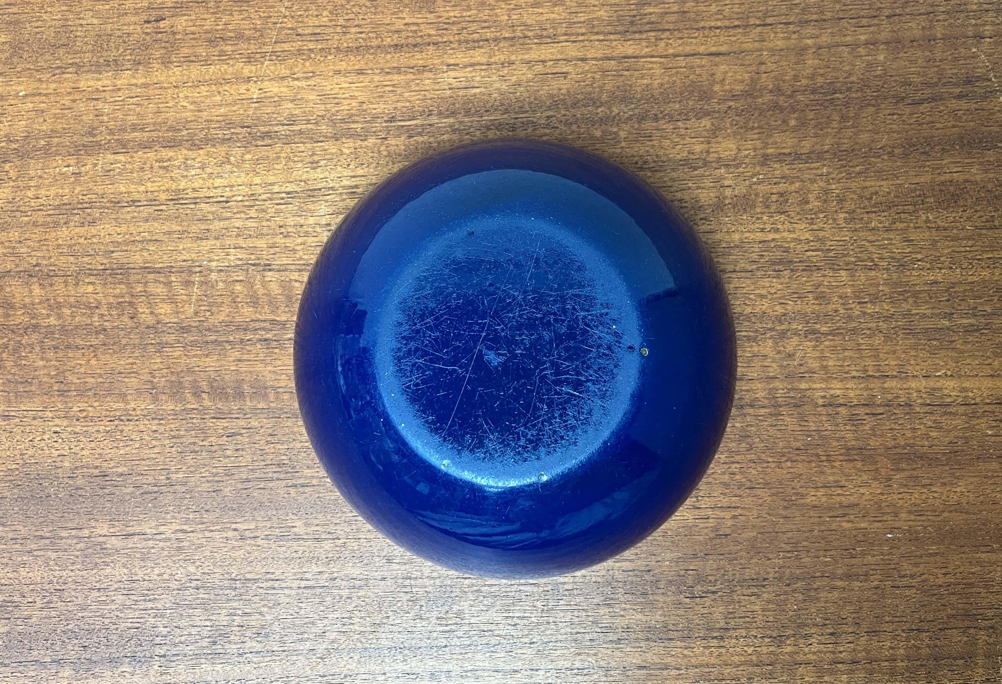 Blaue Emaille-Schale von Kaj Franck für Finel, Finnland, 1960er Jahre, Mitte des Jahrhunderts im Angebot 10