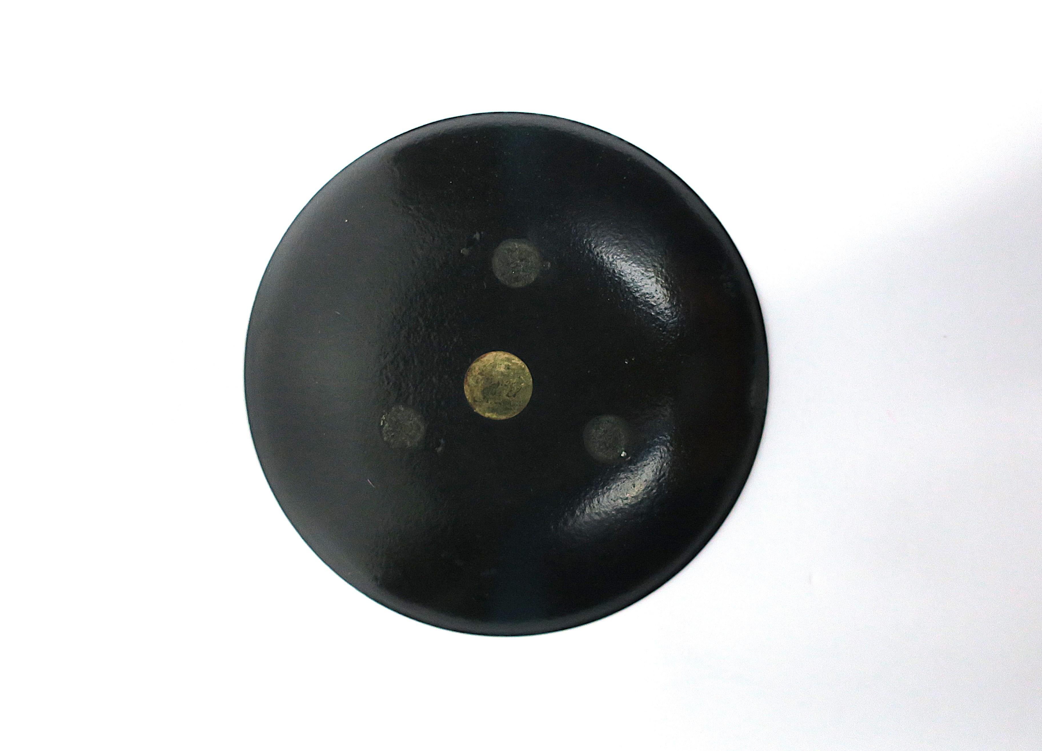 Blue Enamel Dish Catchall Vide-Poche, circa 1960s In Good Condition In New York, NY