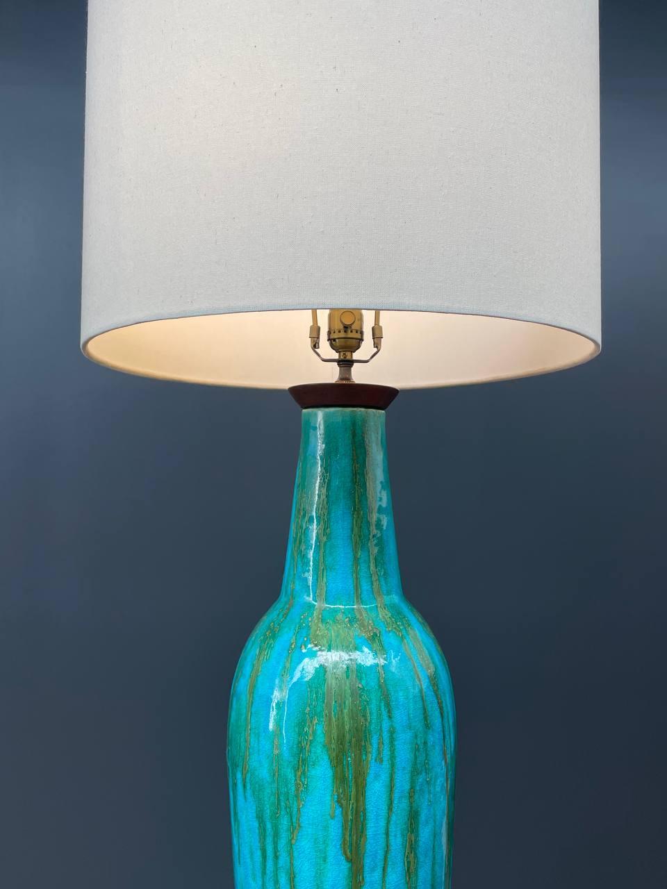 Mid-Century Modern Blue Glazed Ceramic Table Lamp For Sale 2