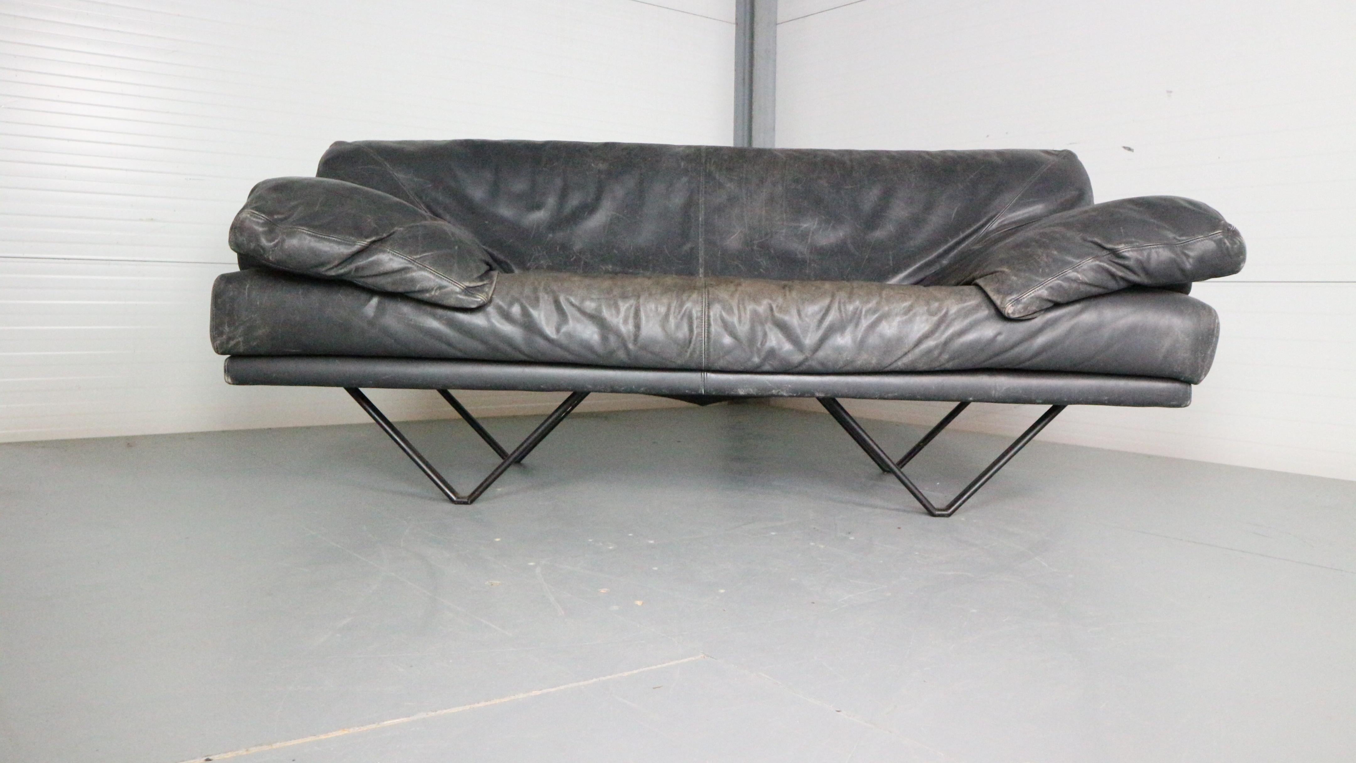 Mid-Century Modern period 2 seater sofa manufactured by 