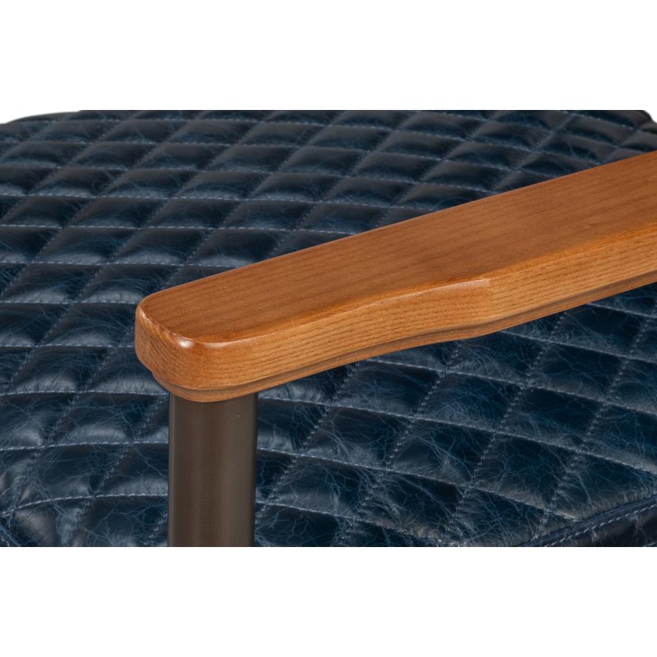 XXIe siècle et contemporain Fauteuil en cuir bleu moderne du milieu du siècle en vente