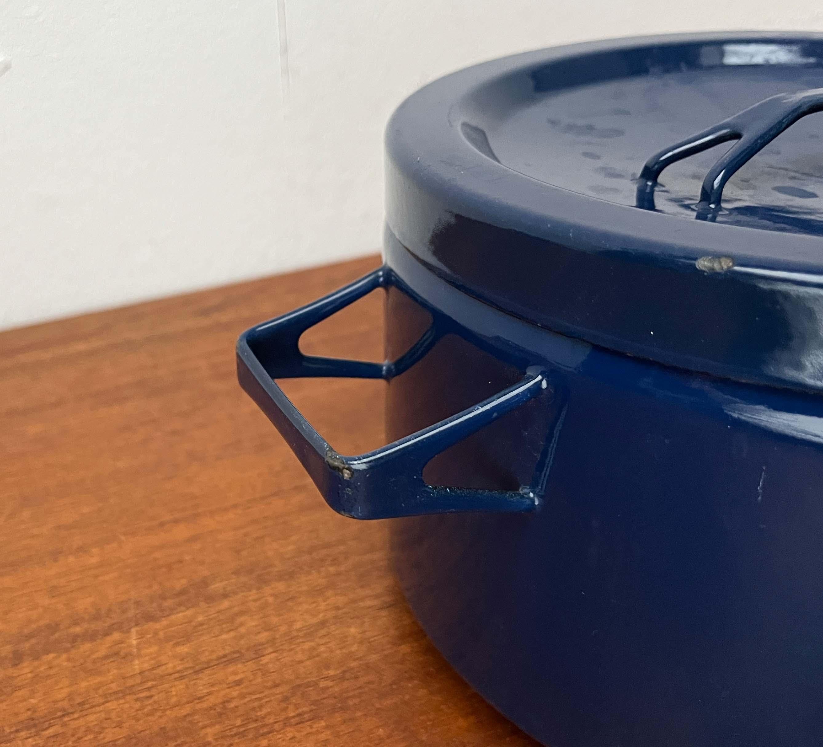 XX secolo Vaso minimalista blu di metà secolo Seppo Mallat Finel, Finlandia 1960 in vendita