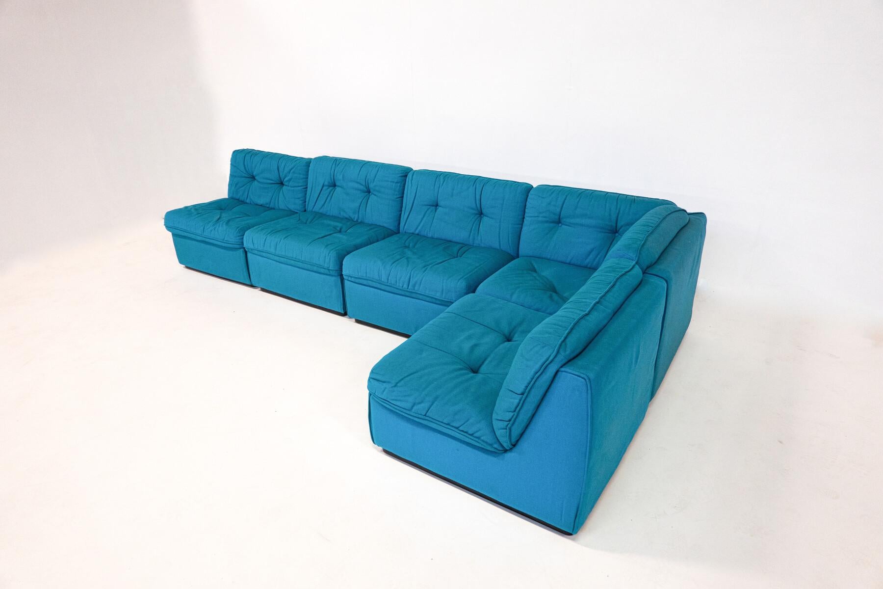 Blaues modulares Mid-Century-Modern-Sofa, Italien, 1960er Jahre (Stoff) im Angebot