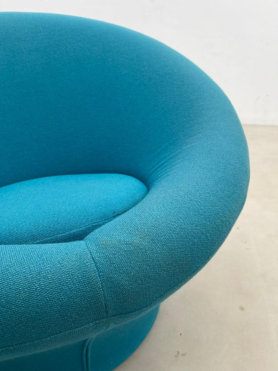 Fabric Mid-Century Modern Blue Mushroom Chair by Pierre Paulin, Original Upholstery