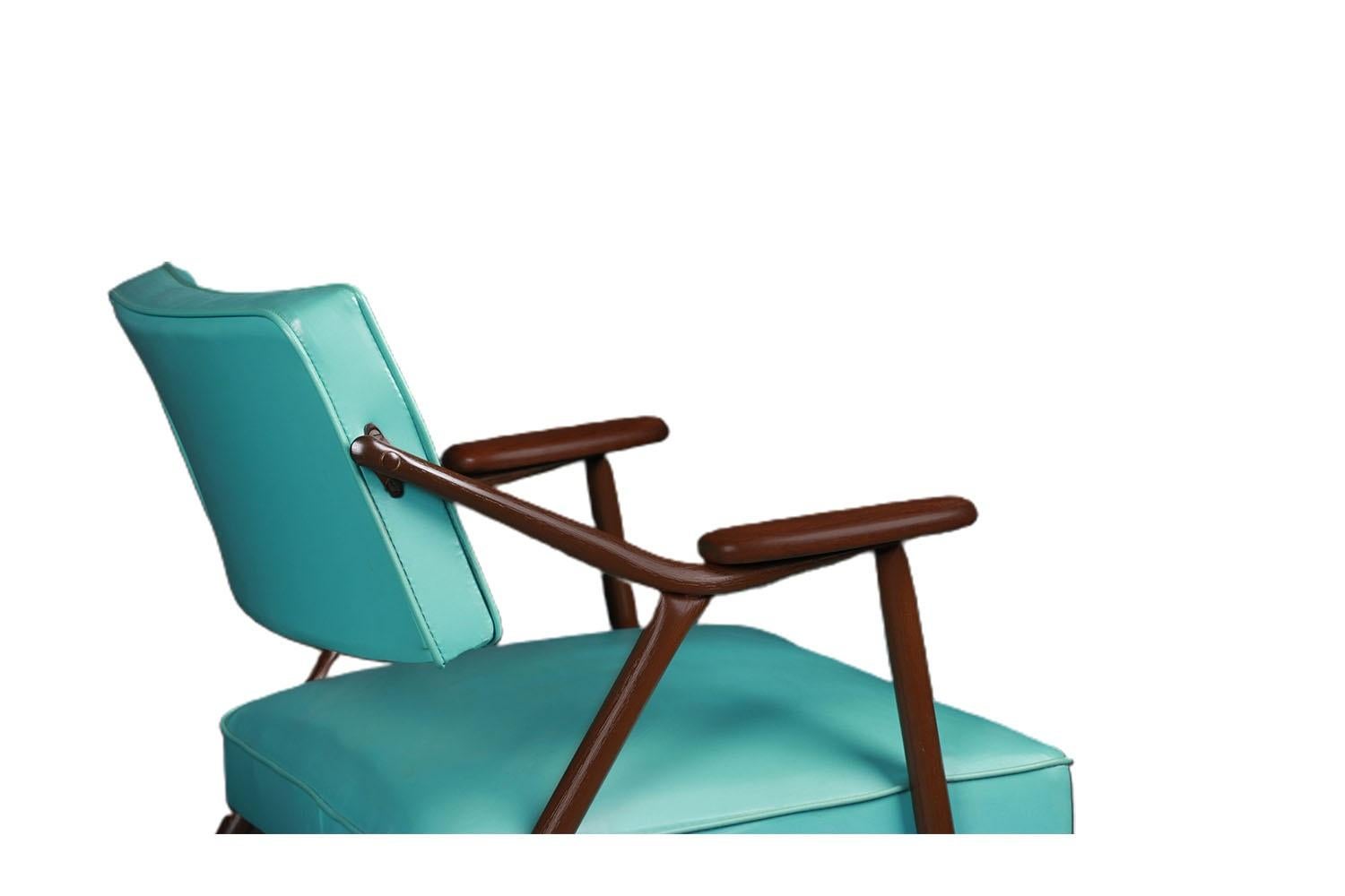 Pareja de sillones azules modernos de mediados de siglo Viko Baumritter 1959 EE.UU. en venta 1