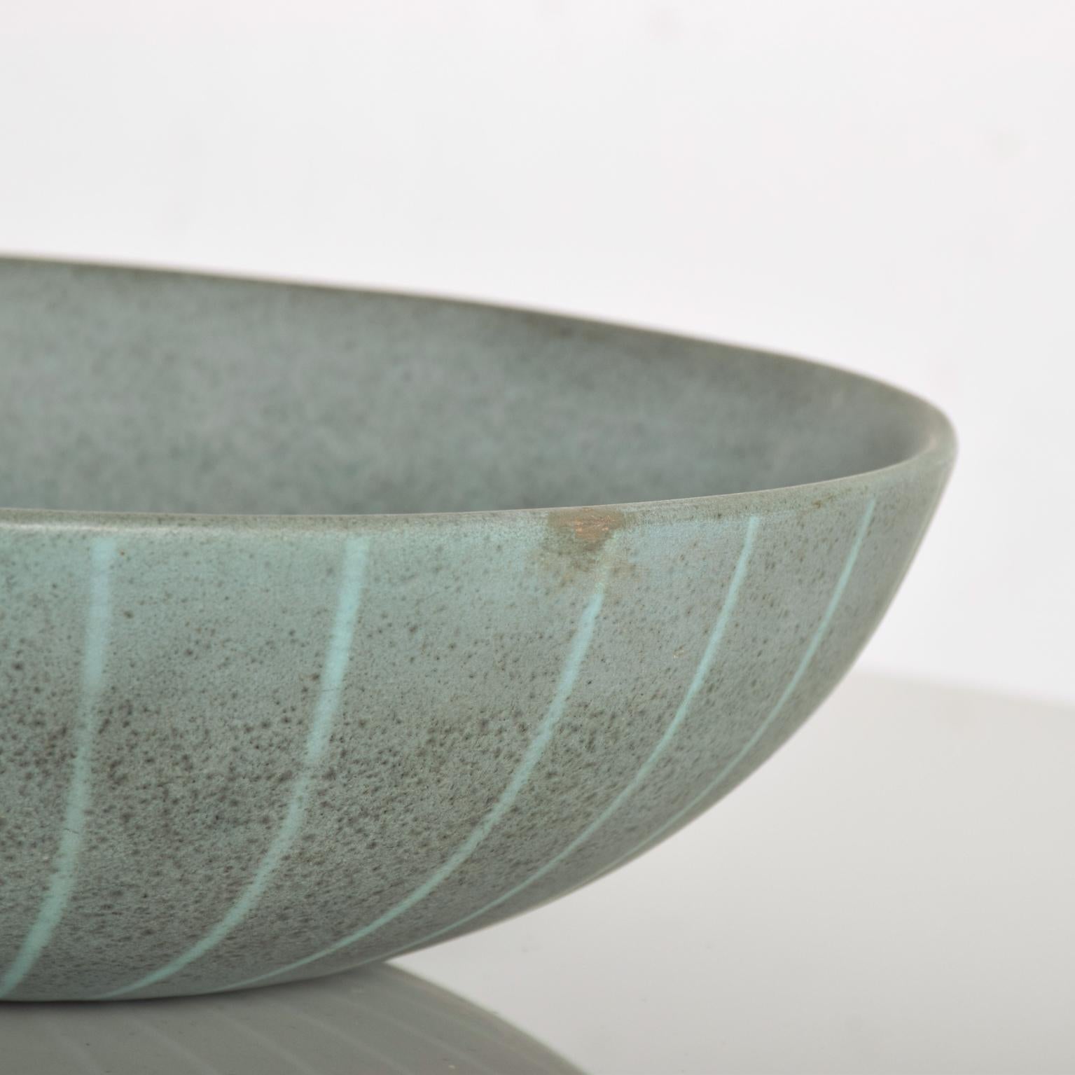 Mid-Century Modern Blue Scandinavian Bowl Decorative Pottery, Finland 2