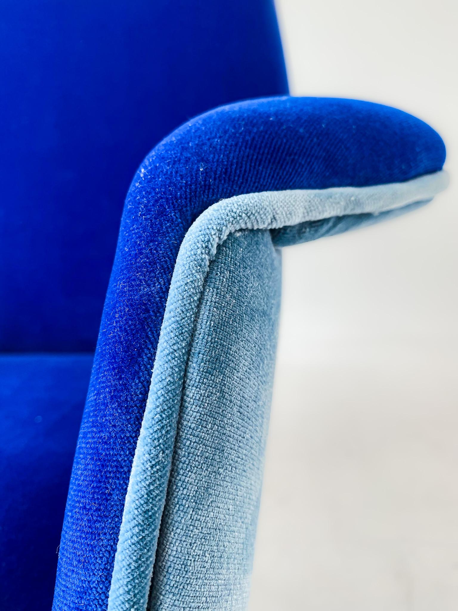 Mid-Century Modern Blue Velvet Lounge Chairs by Giuseppe Rossi, Italy, 1950s 7