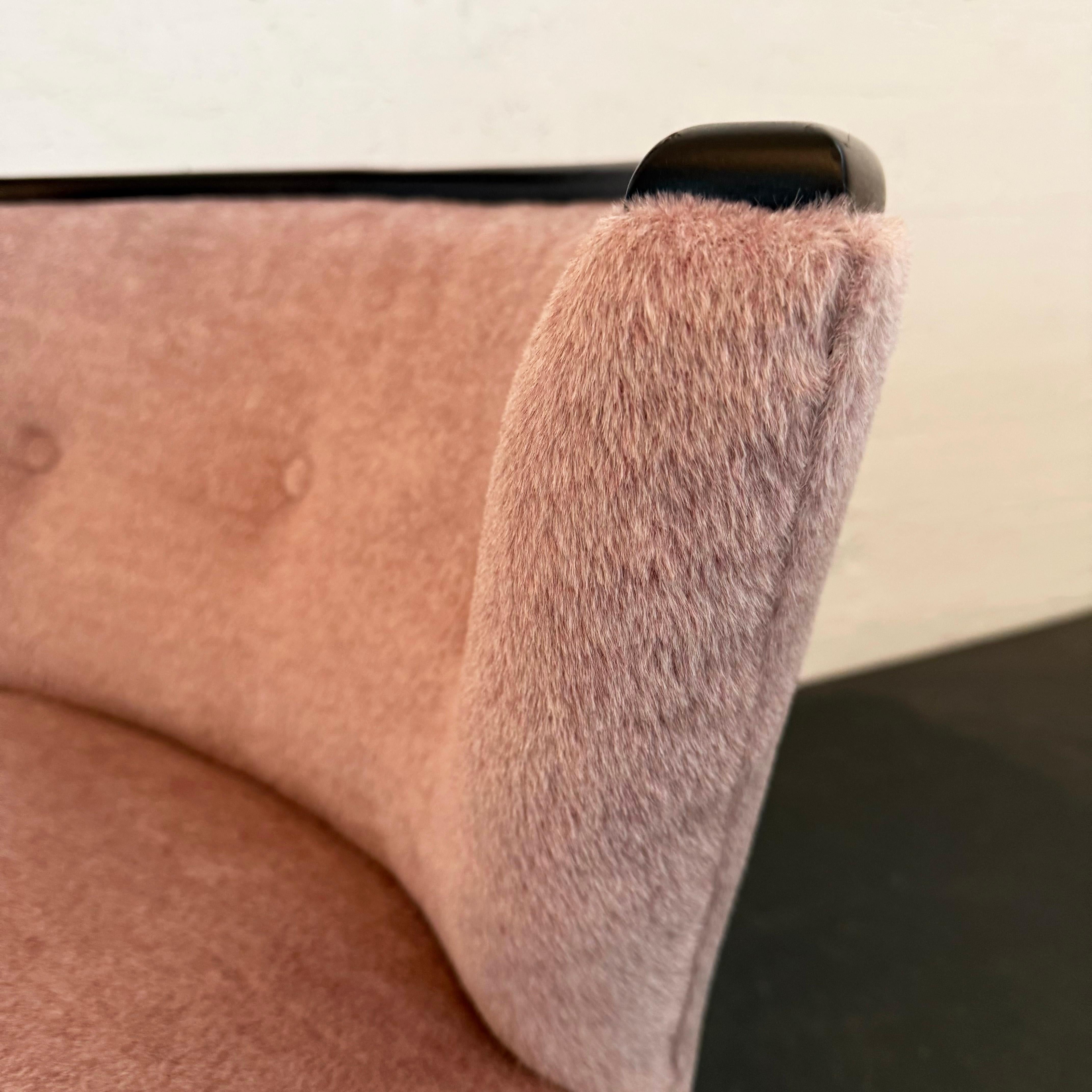 Sedia girevole di Kroehler in mohair color blu scuro, moderna e di metà secolo. in vendita 3