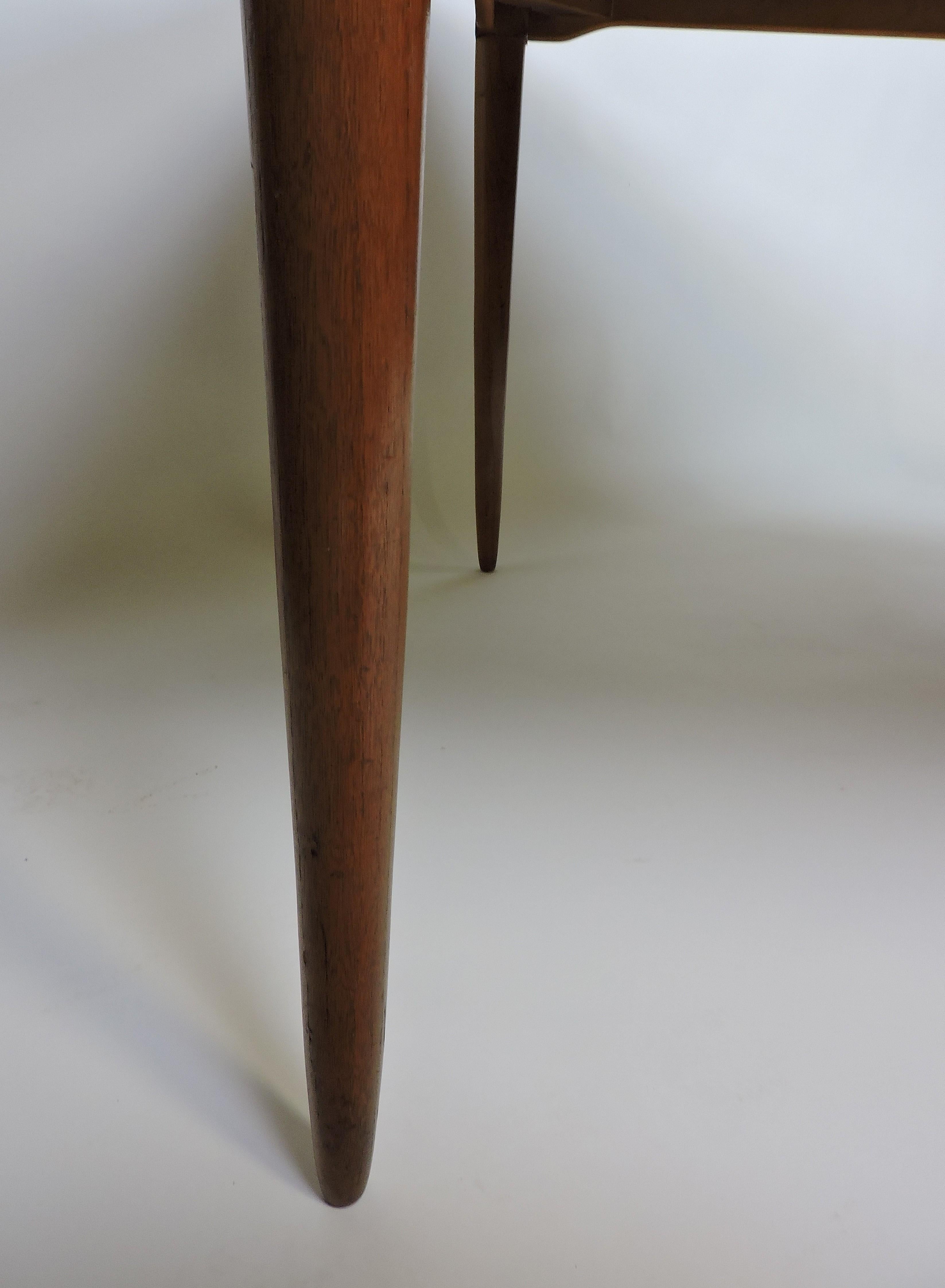 Mid-Century Modern Boat Shape Teak Extendable Dining Table Danish Style 1