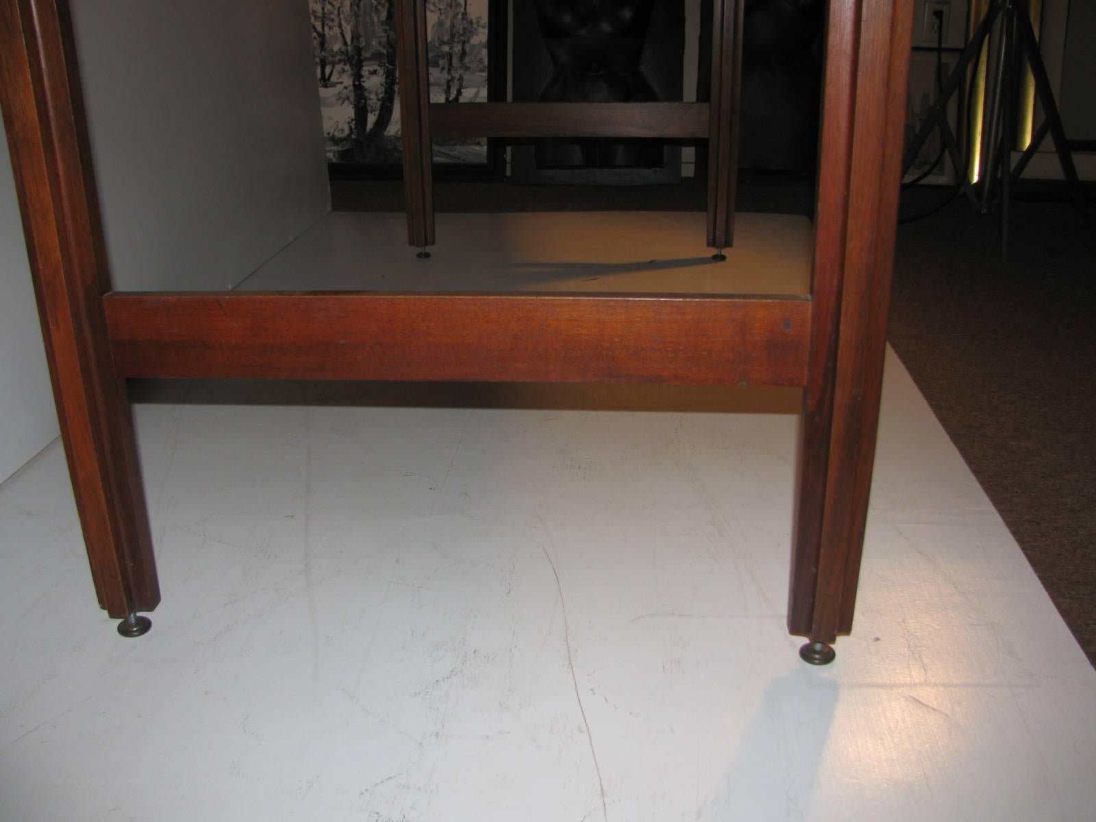 Mid-Century Modern Boat Shaped Black Walnut Dining Conference Table In Good Condition In Port Jervis, NY