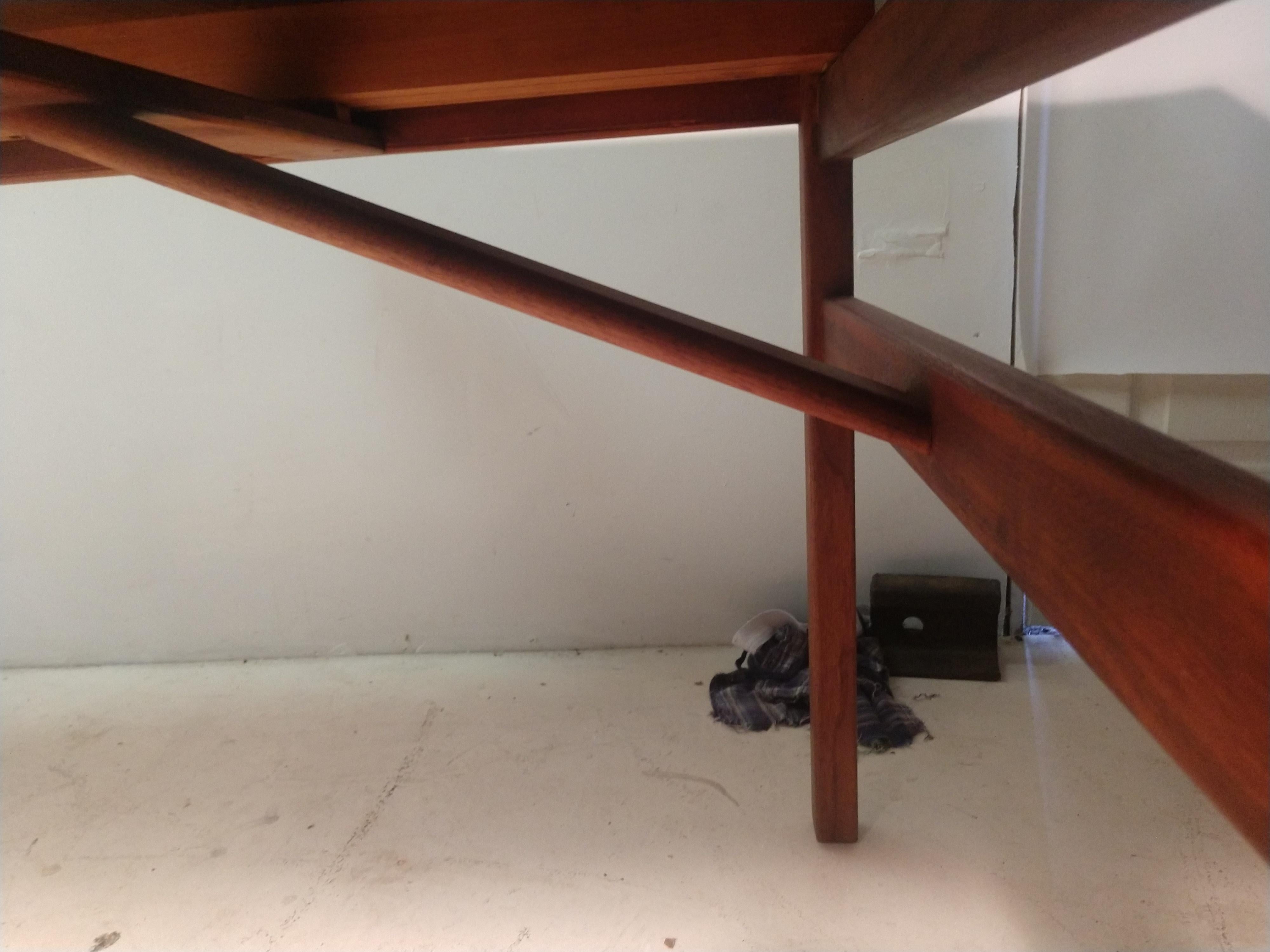 Mid-Century Modern Boat Shaped Walnut Dining Table with 2 Leaves by Jen's Risom In Good Condition In Port Jervis, NY