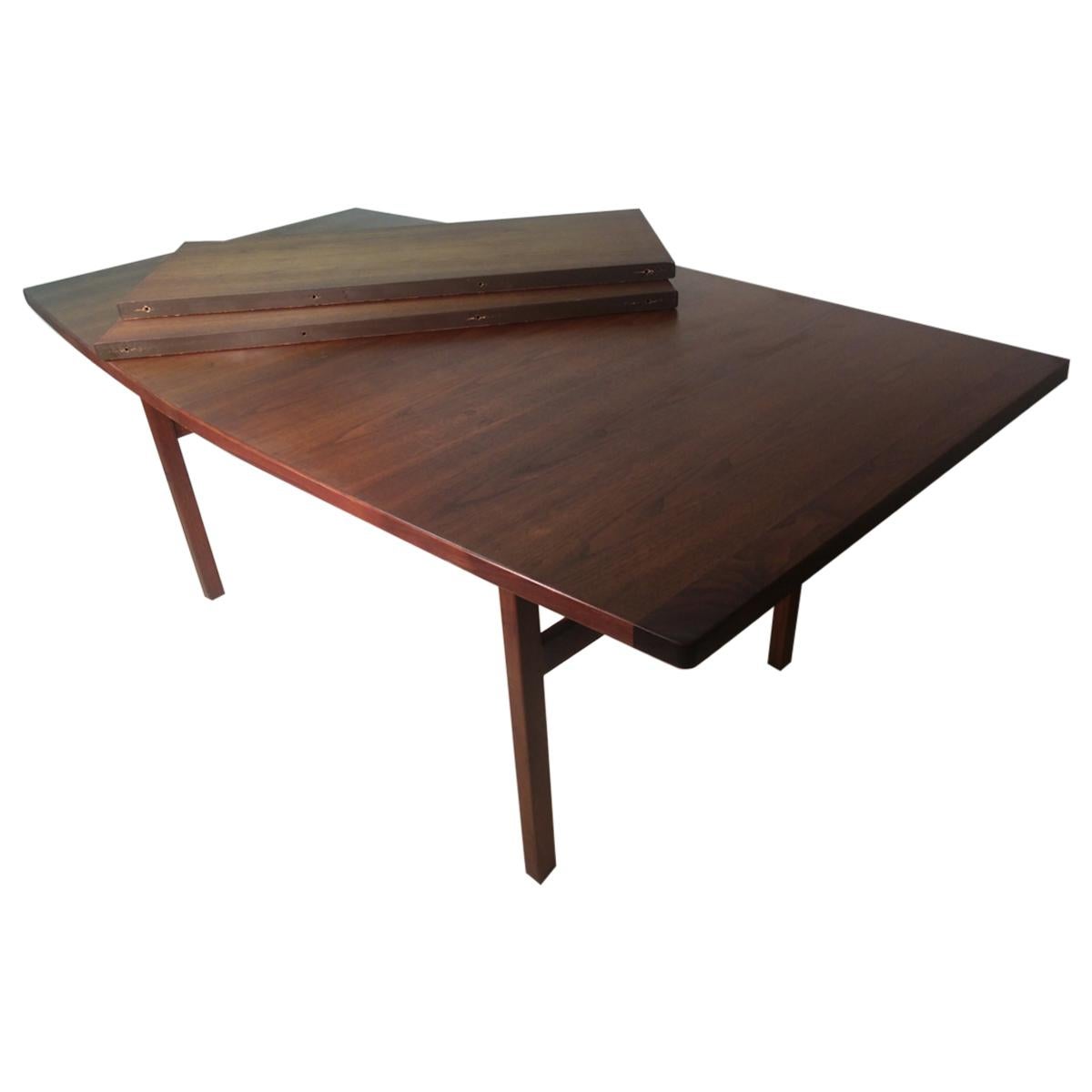 Mid-Century Modern Boat Shaped Walnut Dining Table with 2 Leaves by Jen's Risom
