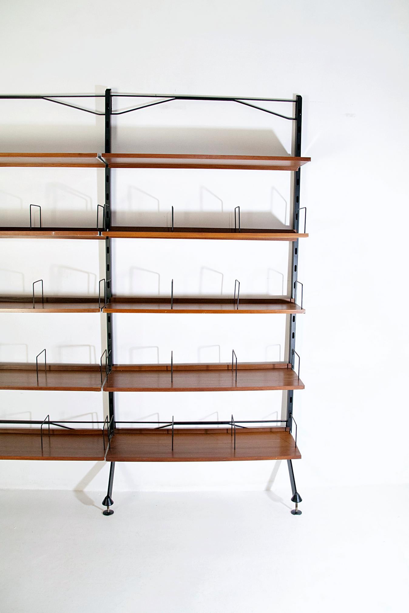 Modernes Bücherregal aus der Mitte des Jahrhunderts von Ico Parisi für MIM Rom im Angebot 4