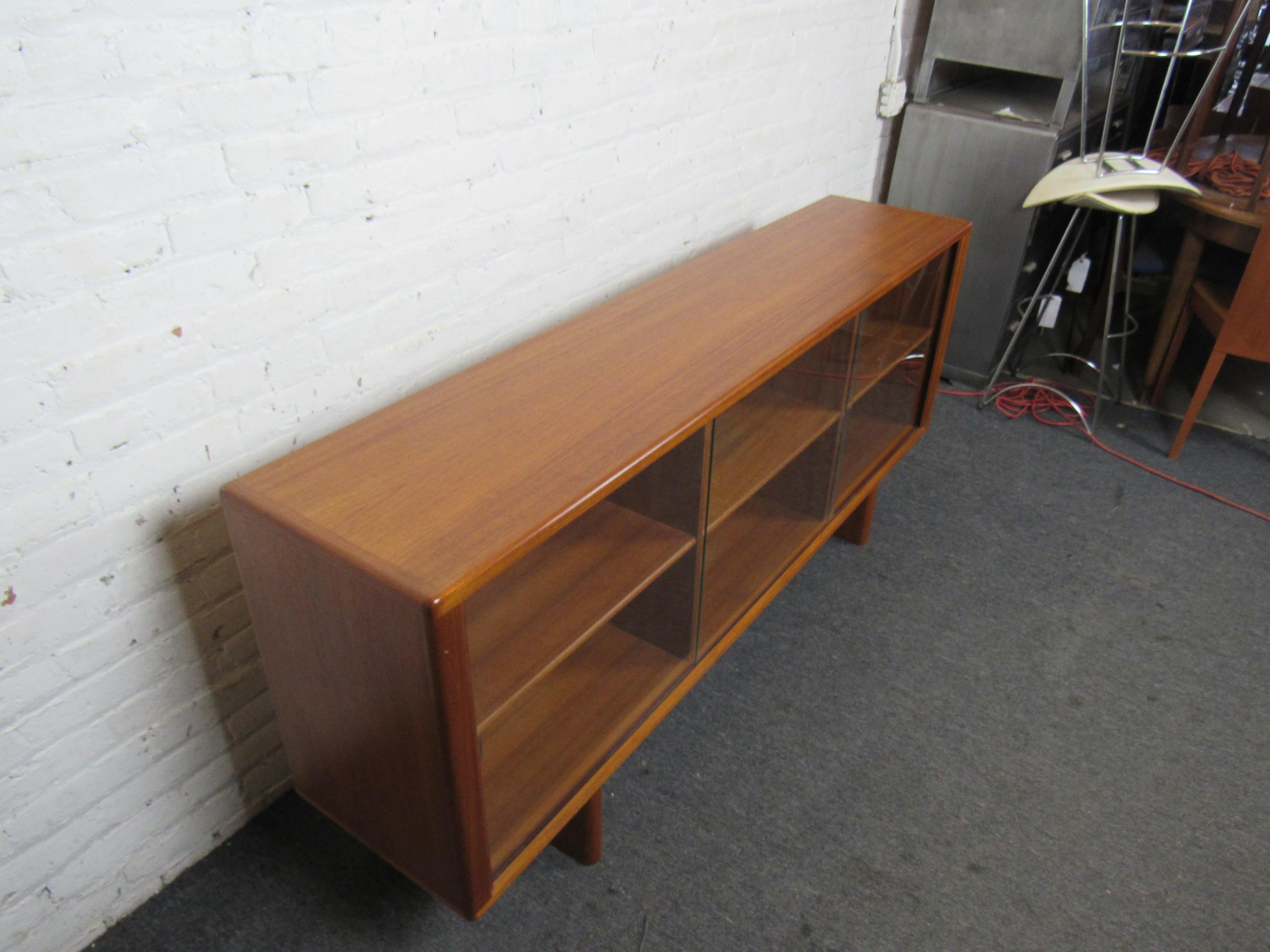 Mid-Century Modern Bookcase Console 1