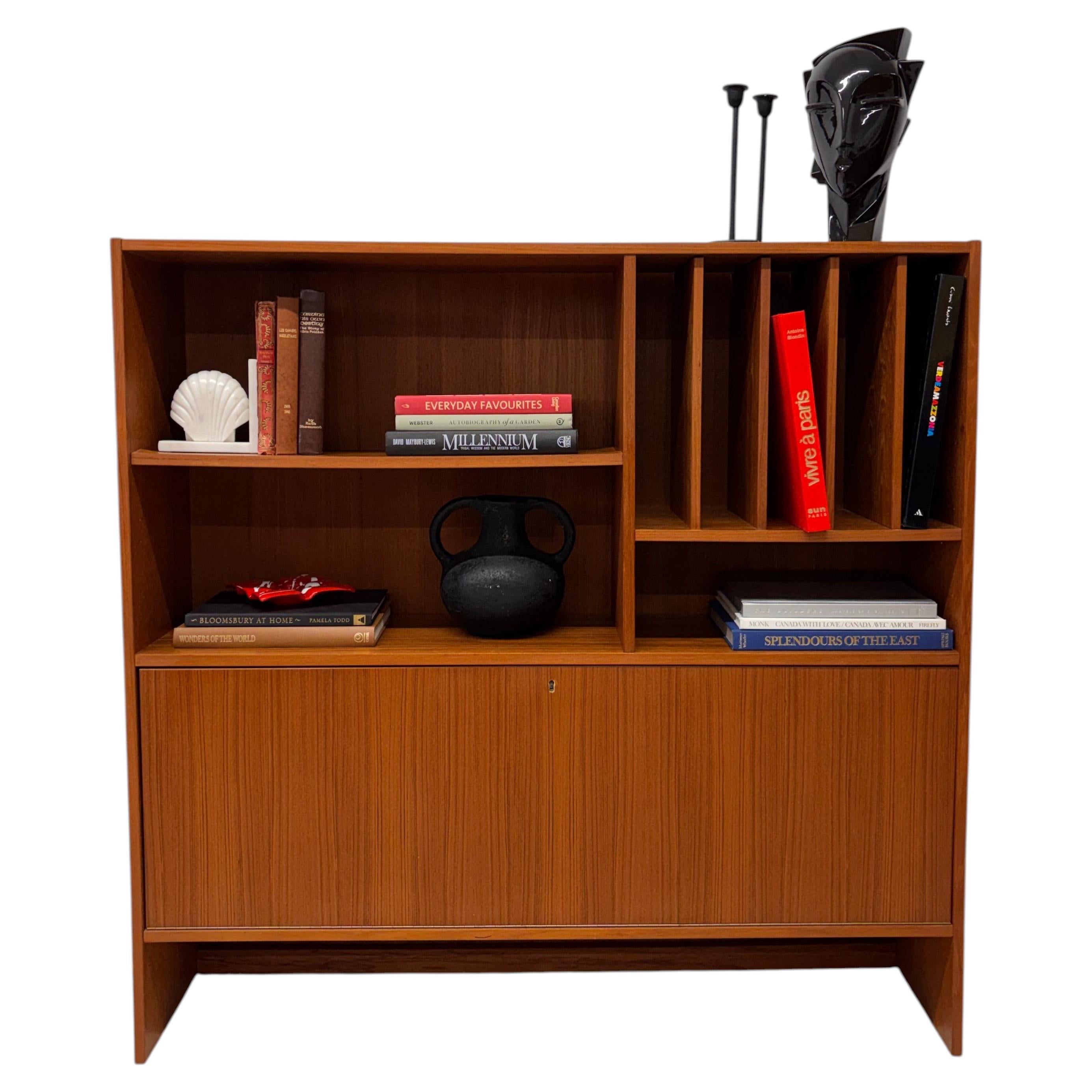 Mid-Century Modern Bookshelf with Open Shelves and Display Sections
