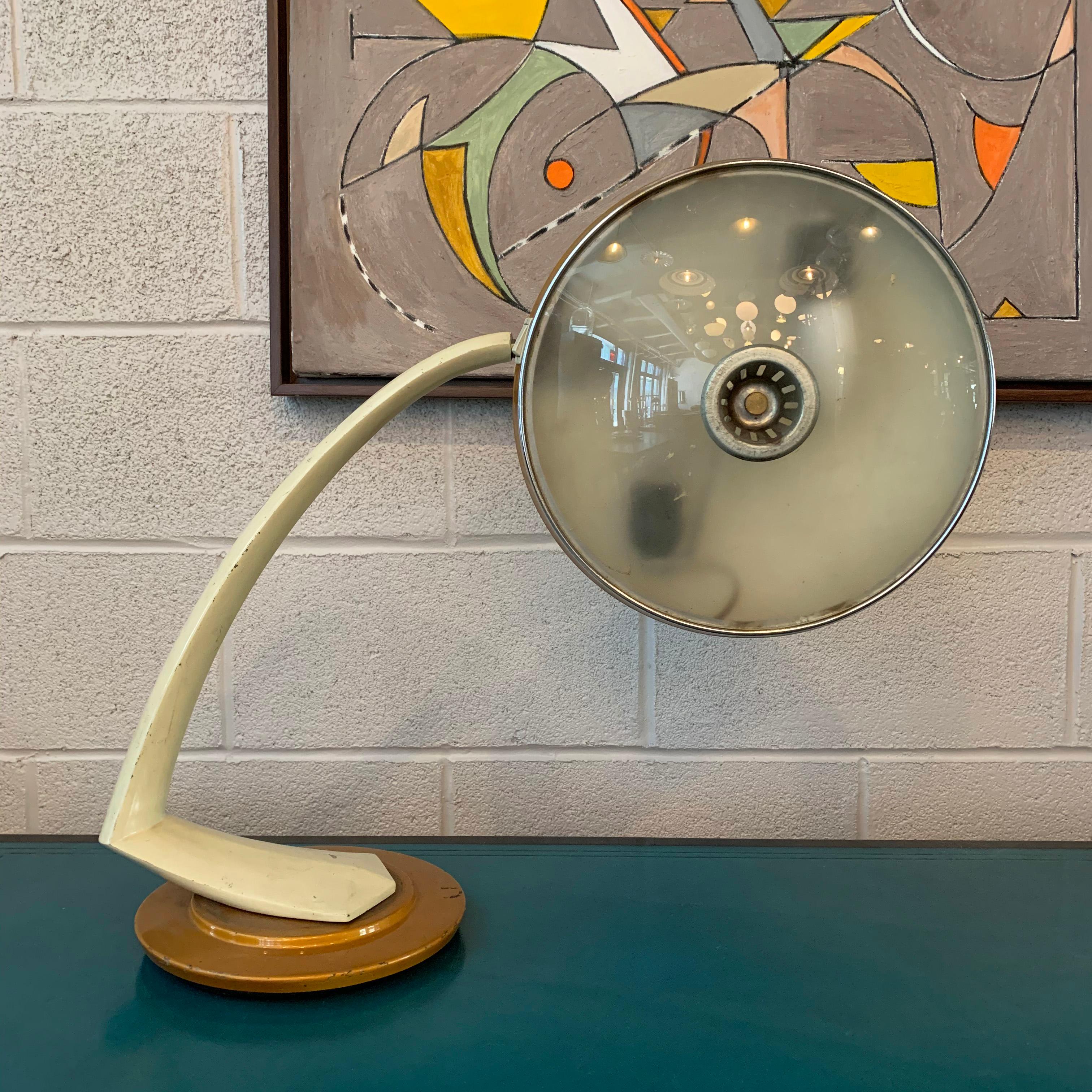 Mid-Century Modern Boomerang Desk Lamp by Fase, Spain In Good Condition In Brooklyn, NY