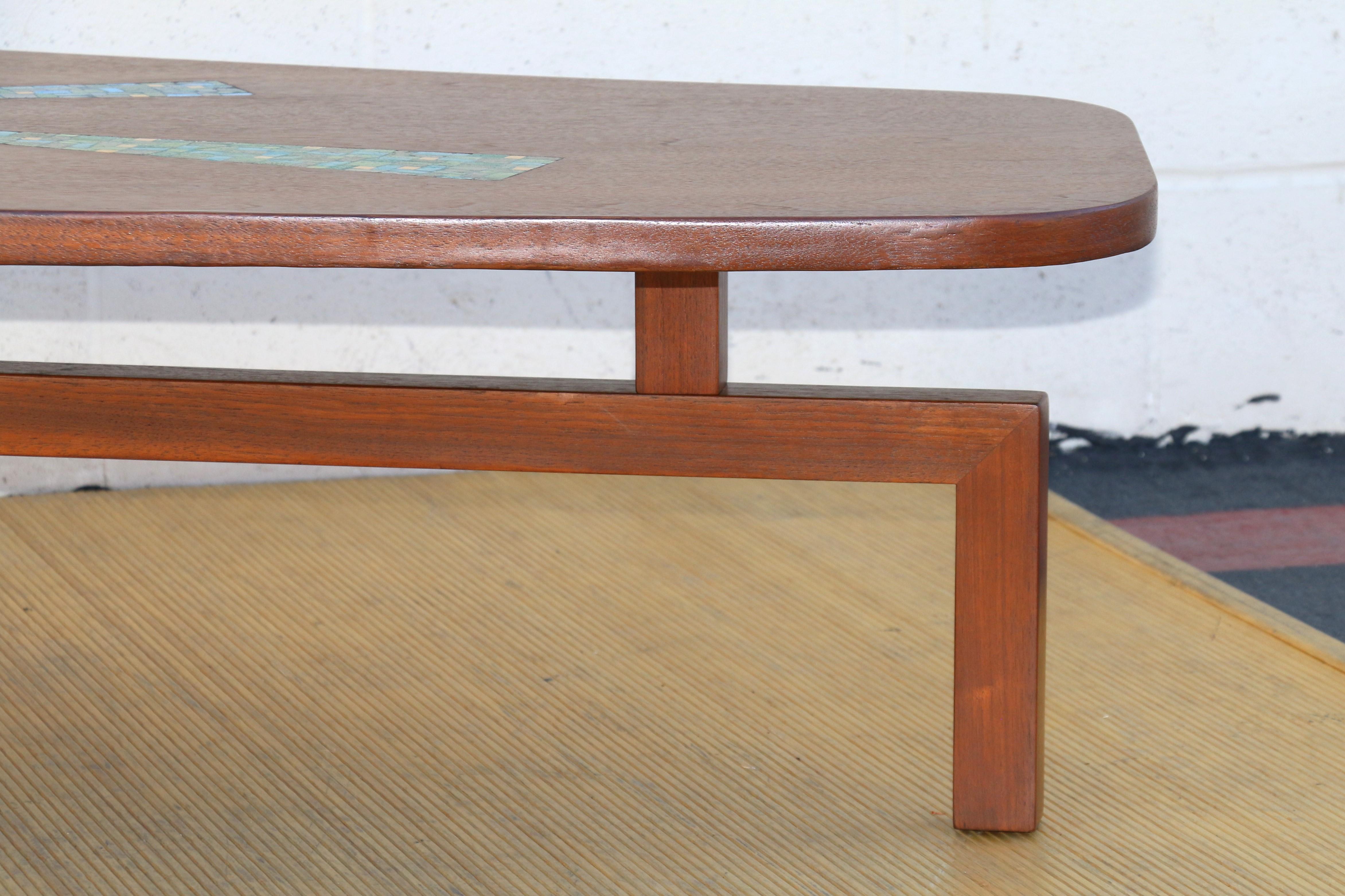 Walnut Mid-Century Modern Boomerang Shape Coffee Table With Mosaic Top, Circa 1960s For Sale