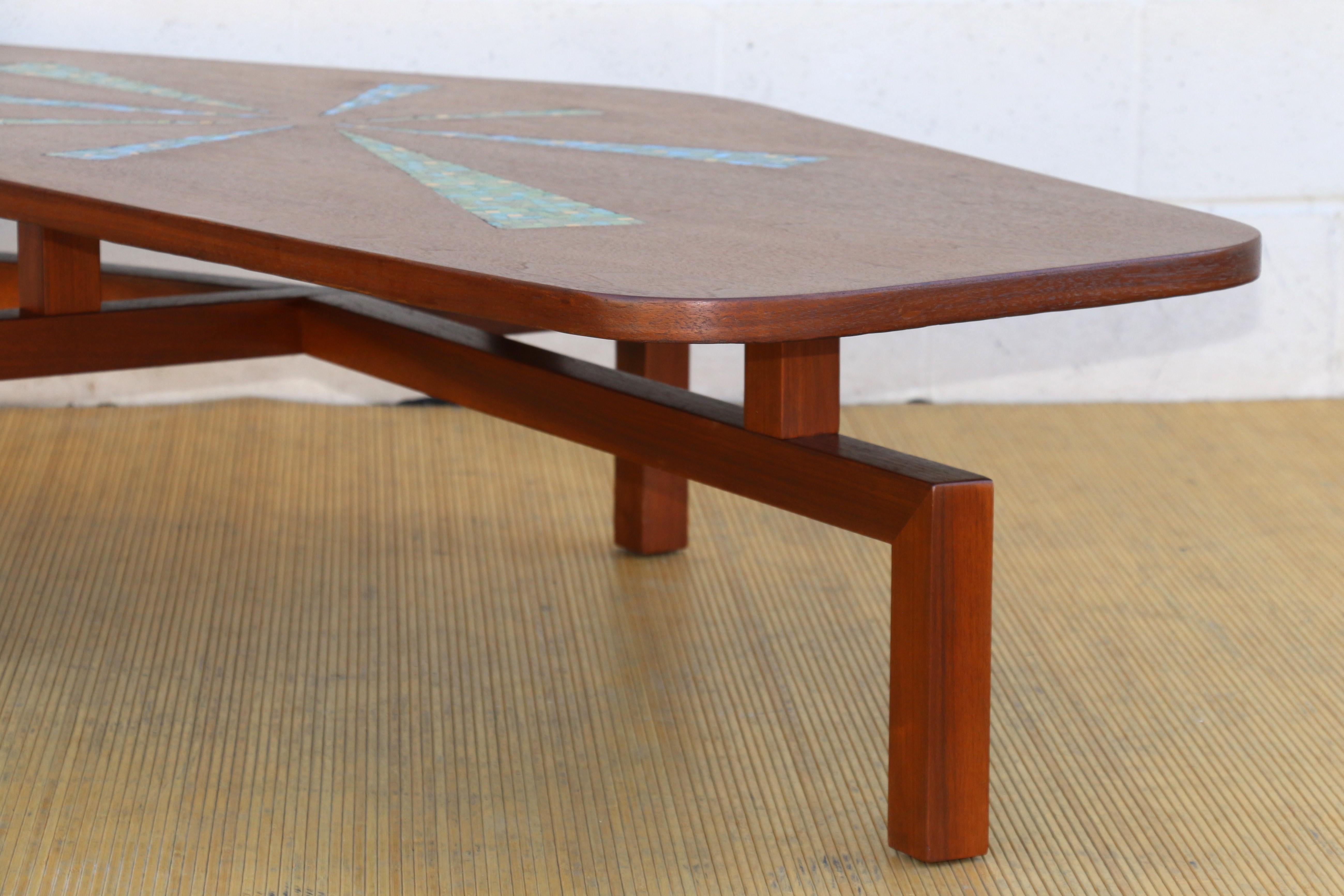 Mid-Century Modern Boomerang Shape Coffee Table With Mosaic Top, Circa 1960s For Sale 1