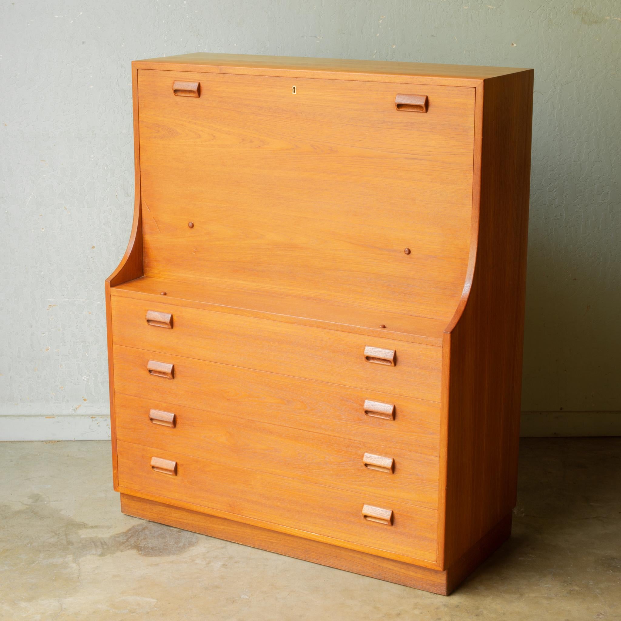 American Mid-Century Modern Borge Mogensen for Soborg Mobler Teak Secretary/Desk