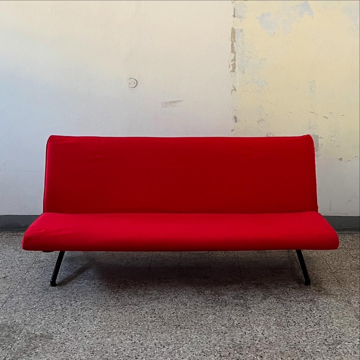 Osvaldo Borsani D70 Reclining Sofa System for Tecno - 1970's im Angebot 13