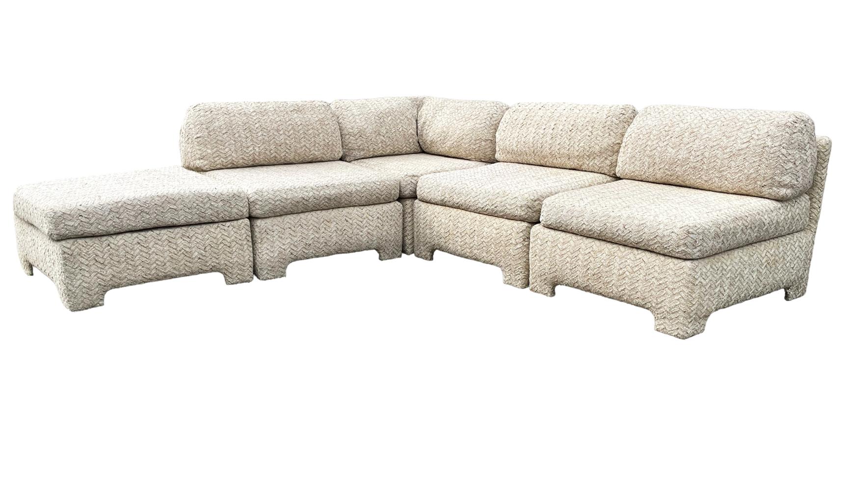Modulares L-förmiges Sofa mit Chaiselongue im Parsons-Stil, Mid-Century Modern (Ende des 20. Jahrhunderts) im Angebot