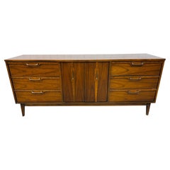 Mid-Century Modern Brasilia Style Walnut 9-Drawer Dresser