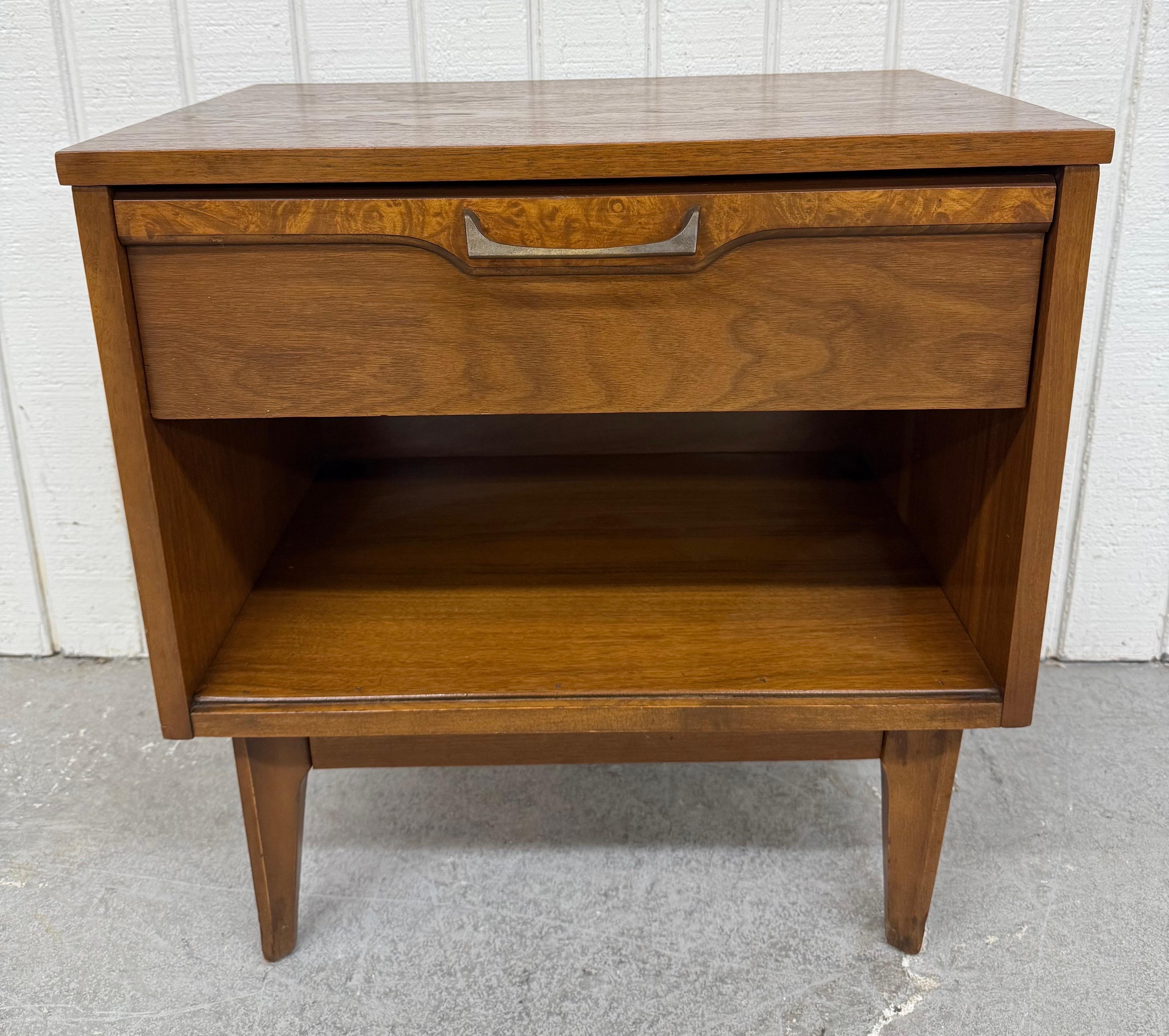 Brass Mid-Century Modern Brasilia Style Walnut Nightstands - Set of 2