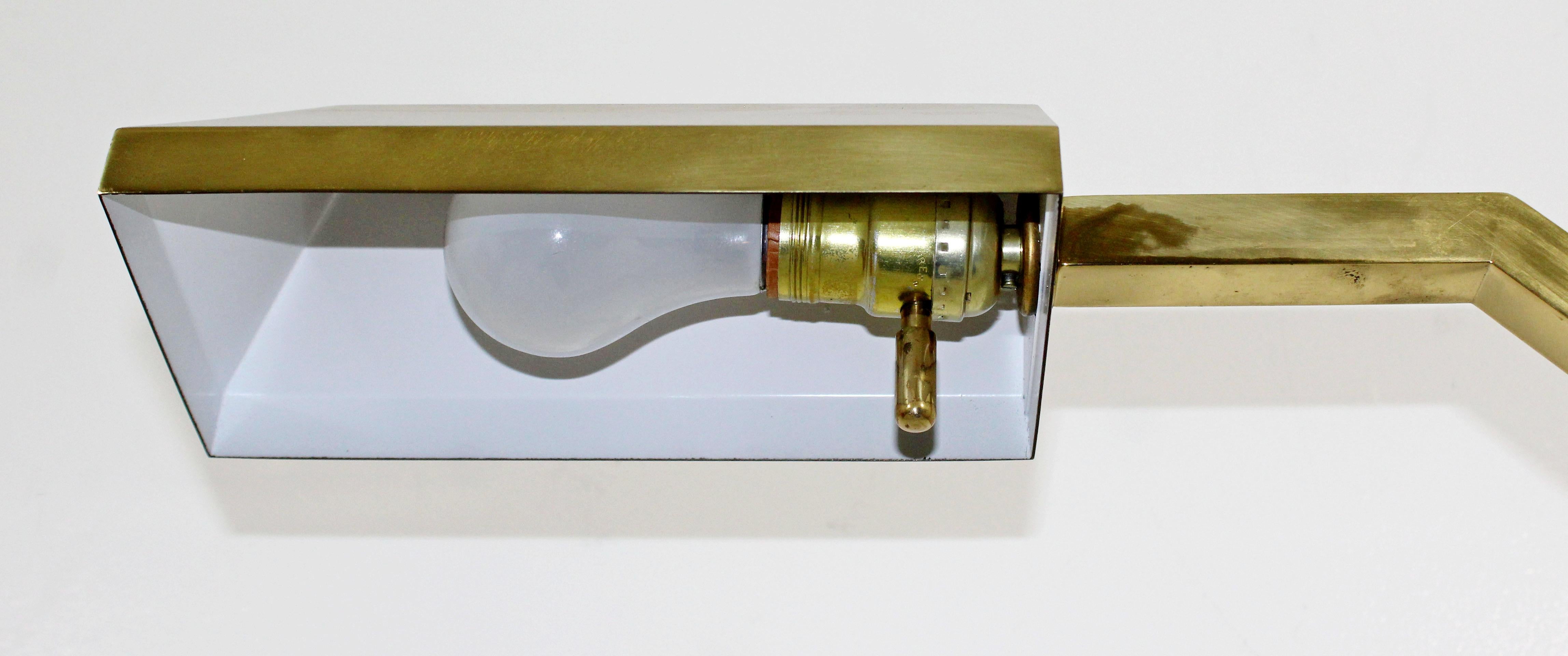 American Mid-Century Modern Brass Adjustable Brass Reading Floor Lamp by Chapman, 1970s
