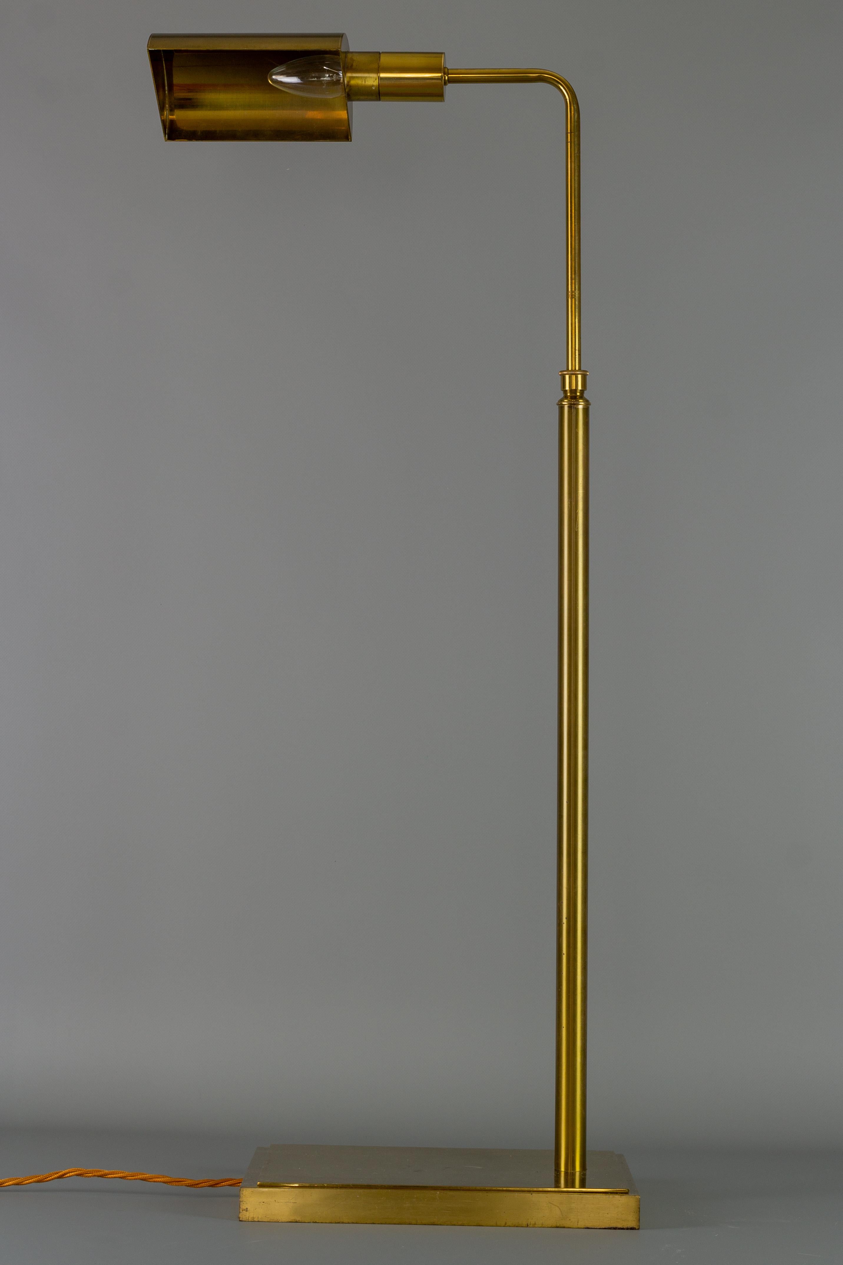 Mid-Century Modern Brass Adjustable Height Floor Lamp, 1970s In Good Condition In Barntrup, DE