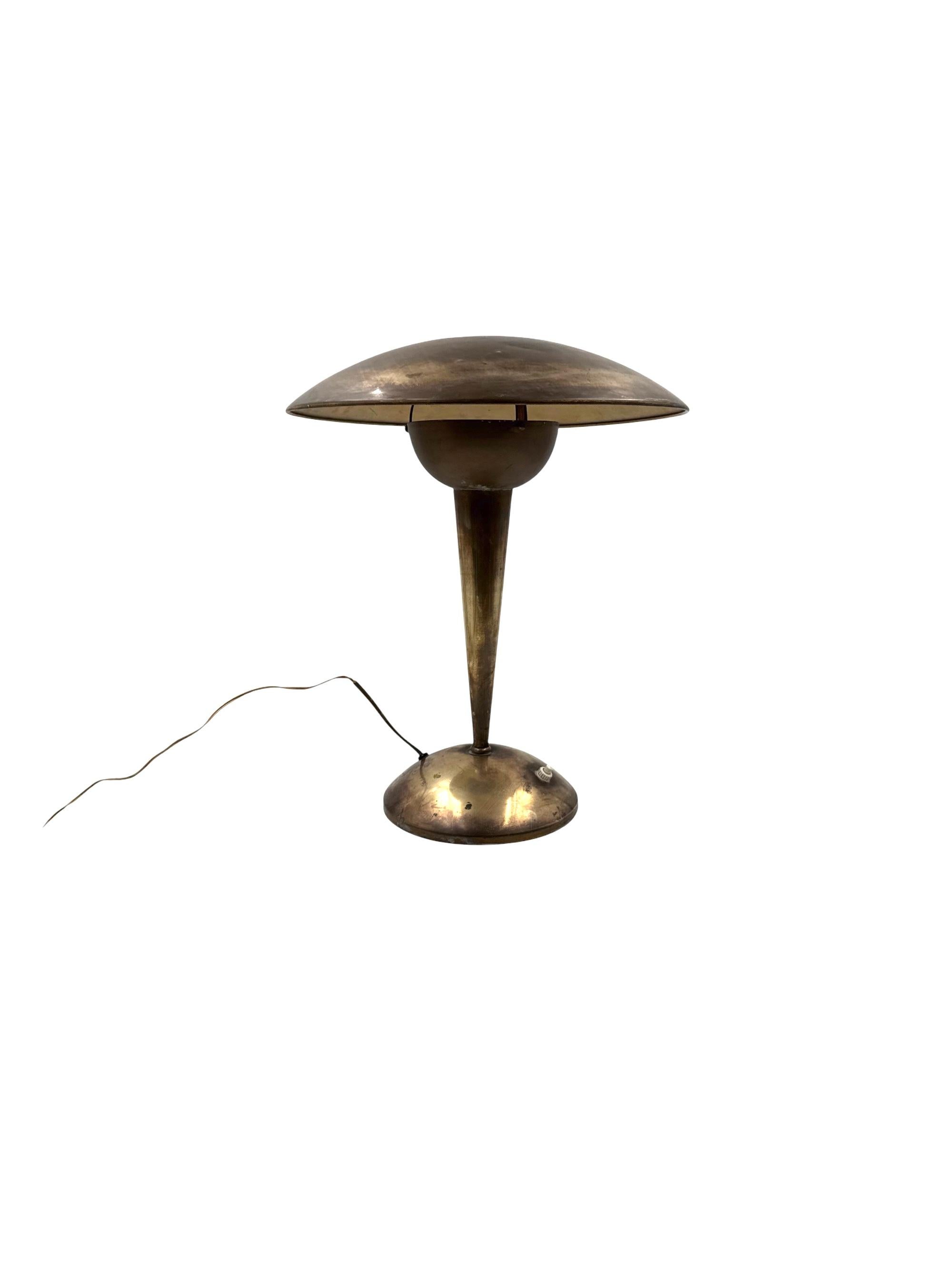 Lampe de table ajustable en laiton, Italie circa 1950 en vente 5