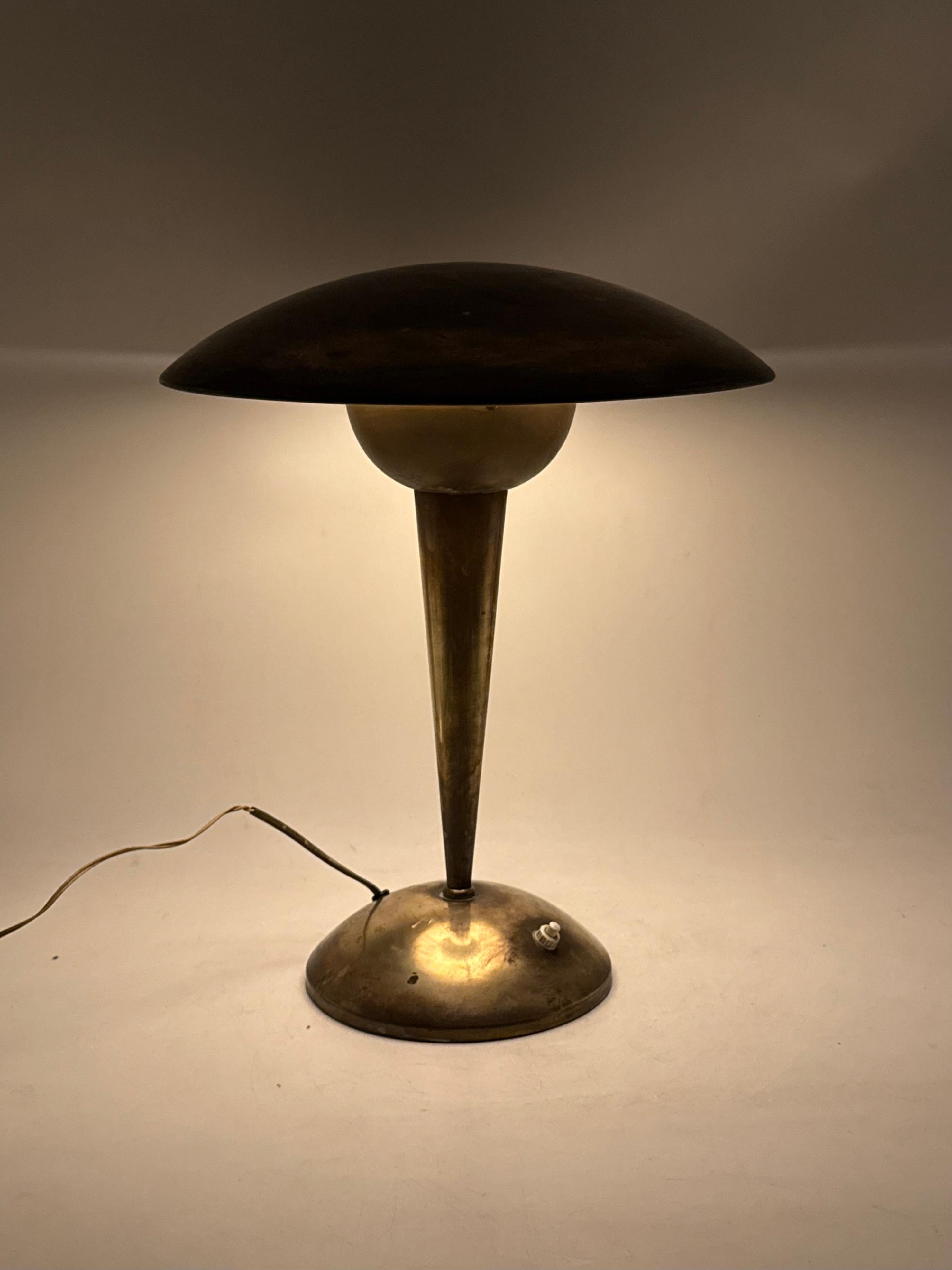 Lampe de table ajustable en laiton, Italie circa 1950 Excellent état - En vente à Firenze, IT