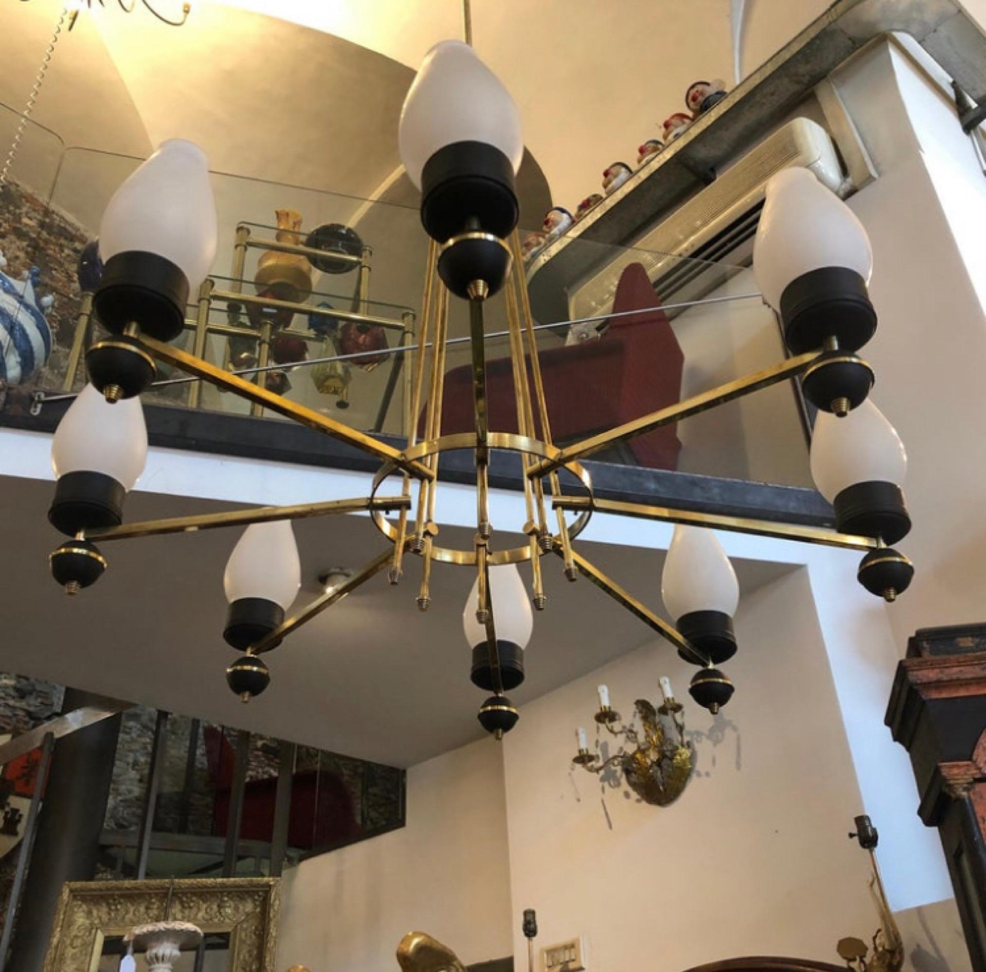 20th Century 1950s Mid-Century Modern Brass and Glass Chandelier in the Manner of Gio Ponti For Sale