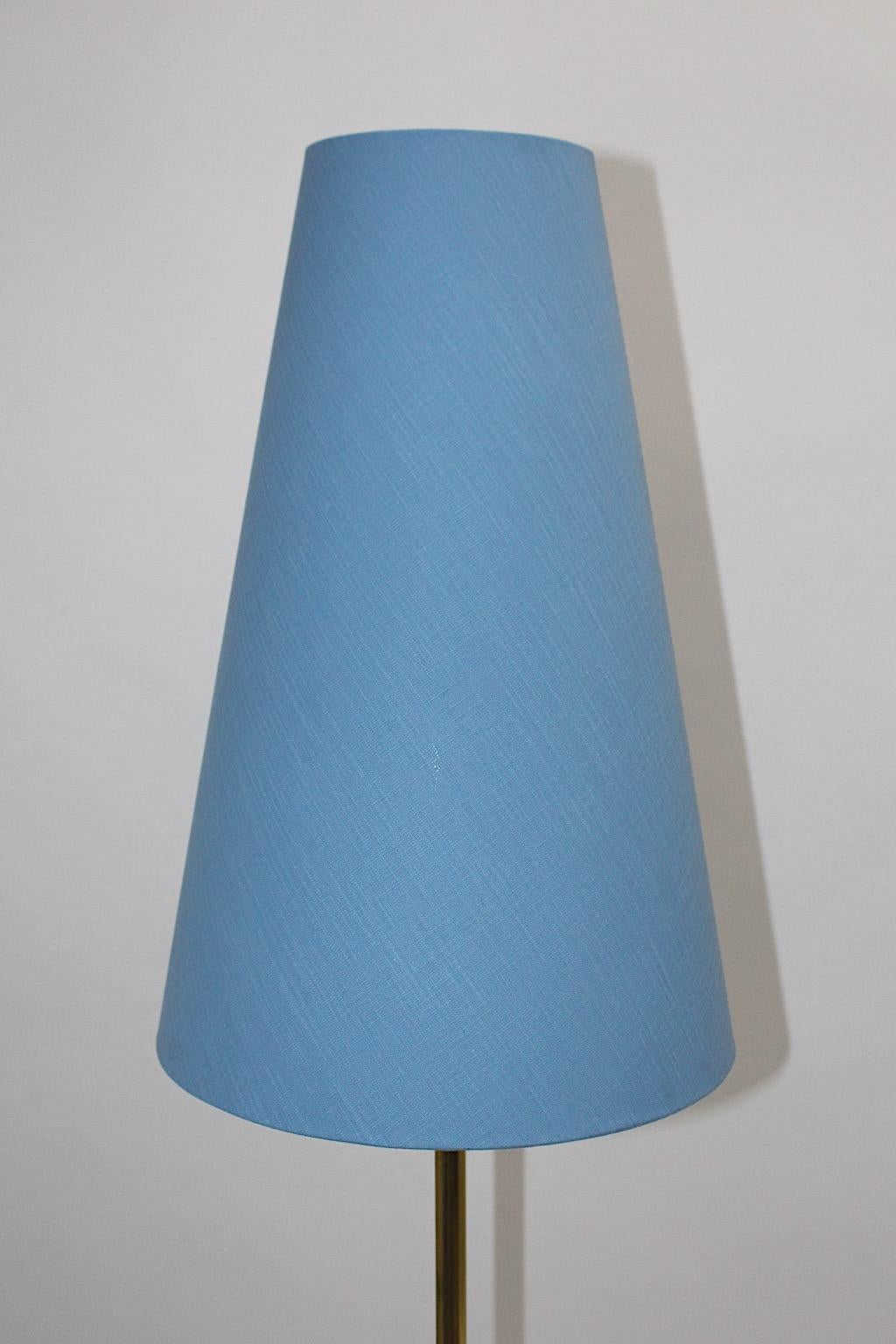 Lampadaire moderne du milieu du siècle en laiton et bleu vintage, Vienne, Autriche, années 1950 en vente 1