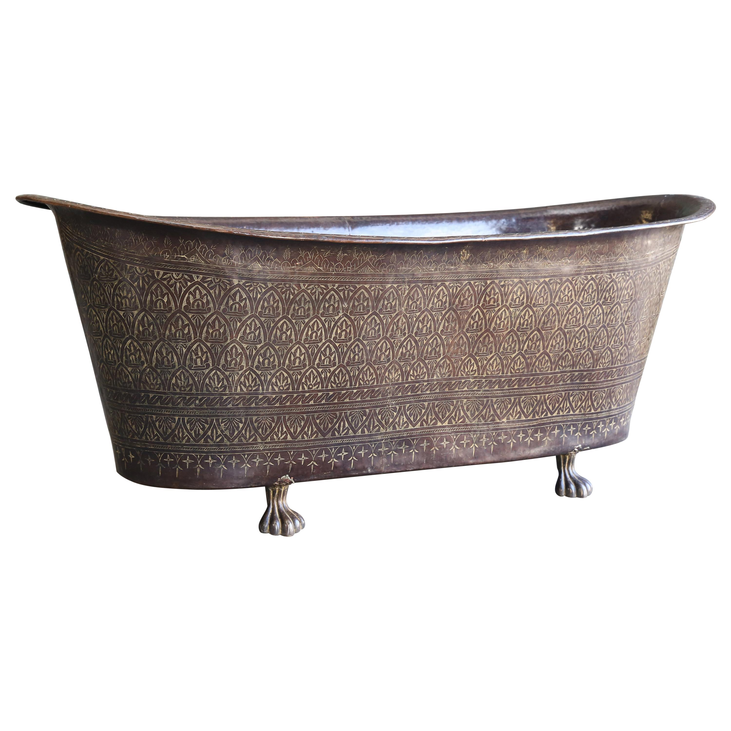 Mid-Century Modern Brass and Copper Alloy Hand Hammered Ornate Bath Tub