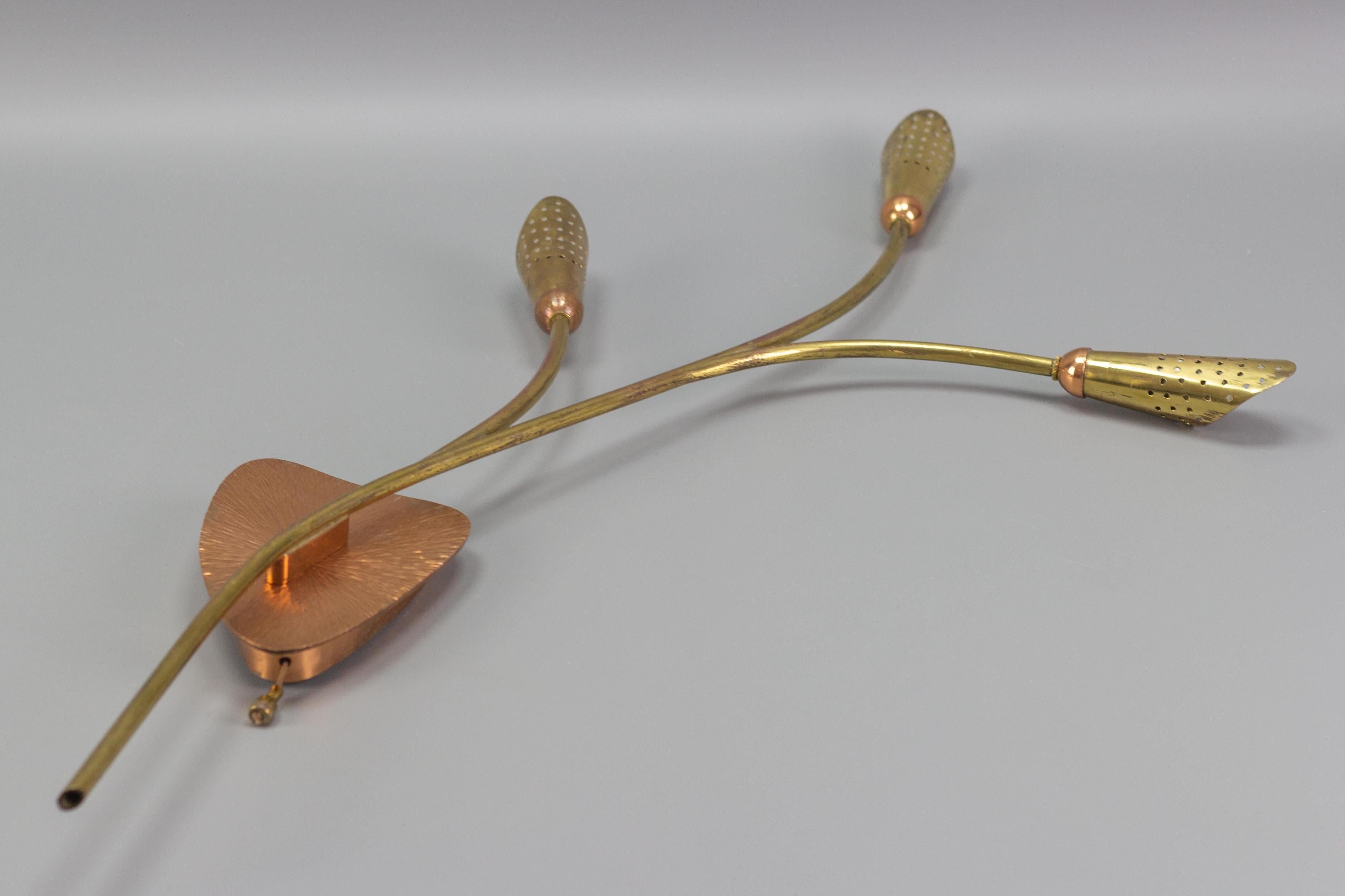 Late 20th Century Mid-Century Modern Brass and Copper Cone-Shaped Three Light Wall Sconce For Sale