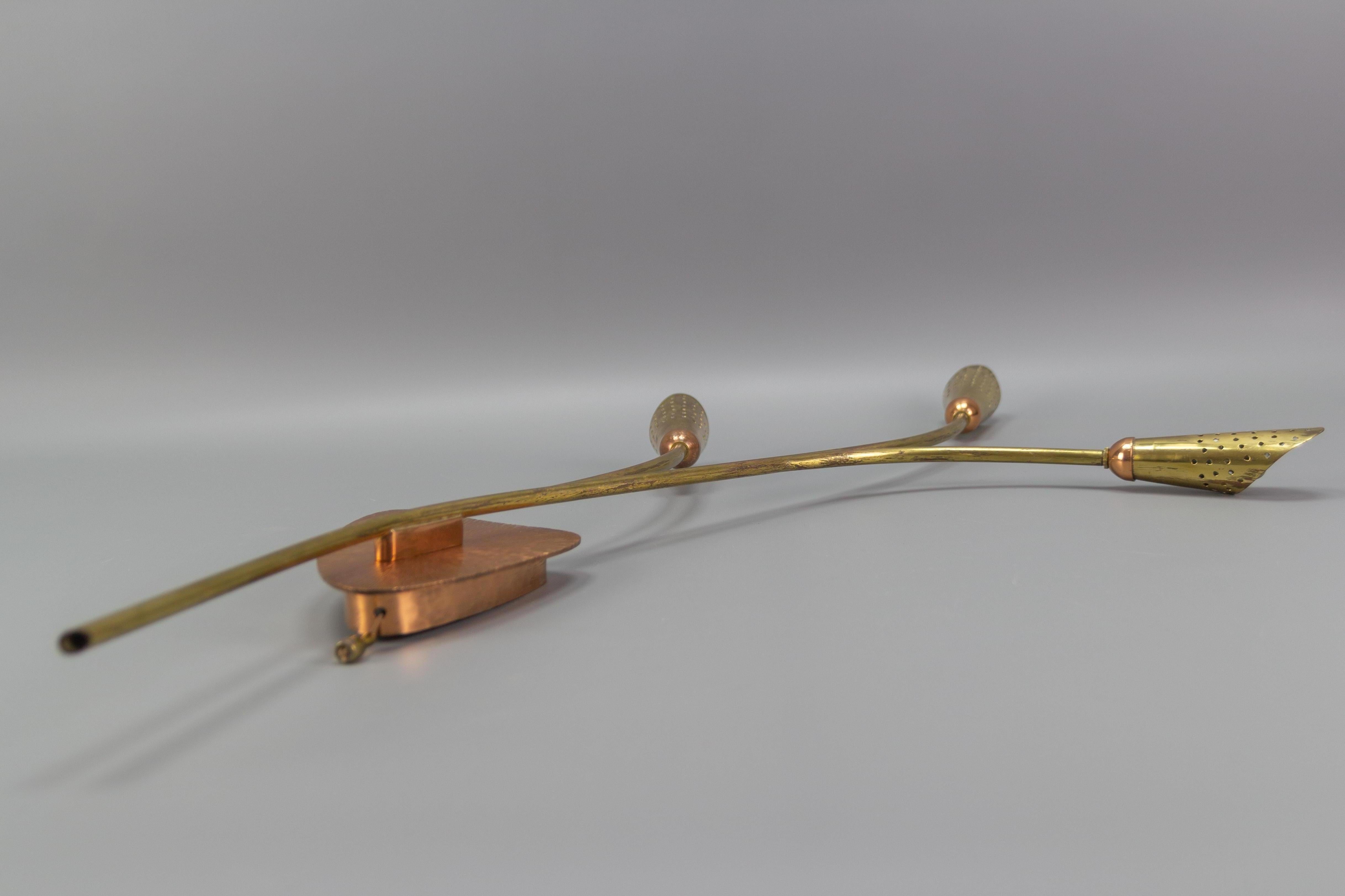 Mid-Century Modern Brass and Copper Cone-Shaped Three Light Wall Sconce For Sale 2