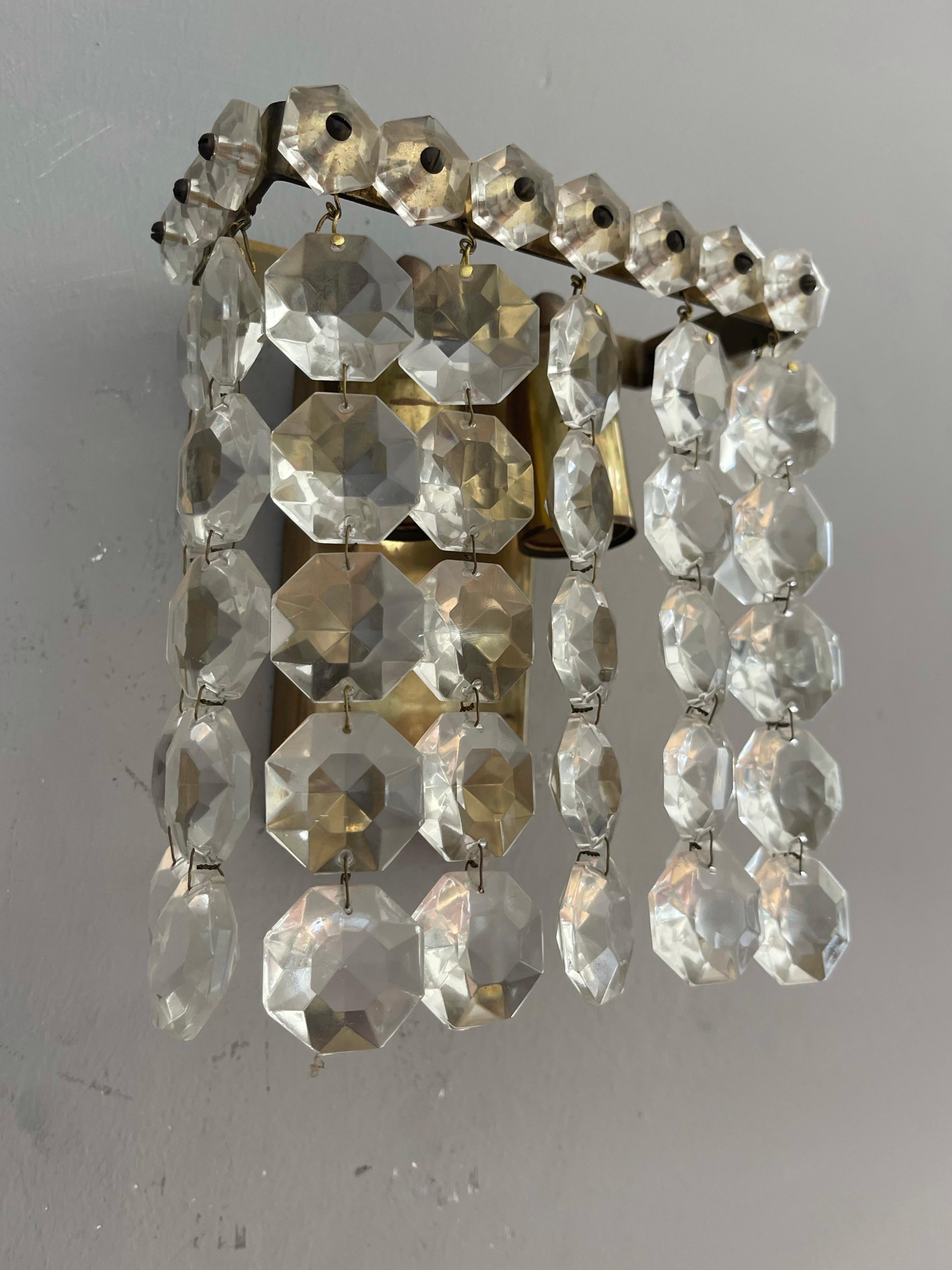 Appliques murales en laiton et verre de cristal, Italie, années 1960 / Lot de 3 en vente 10