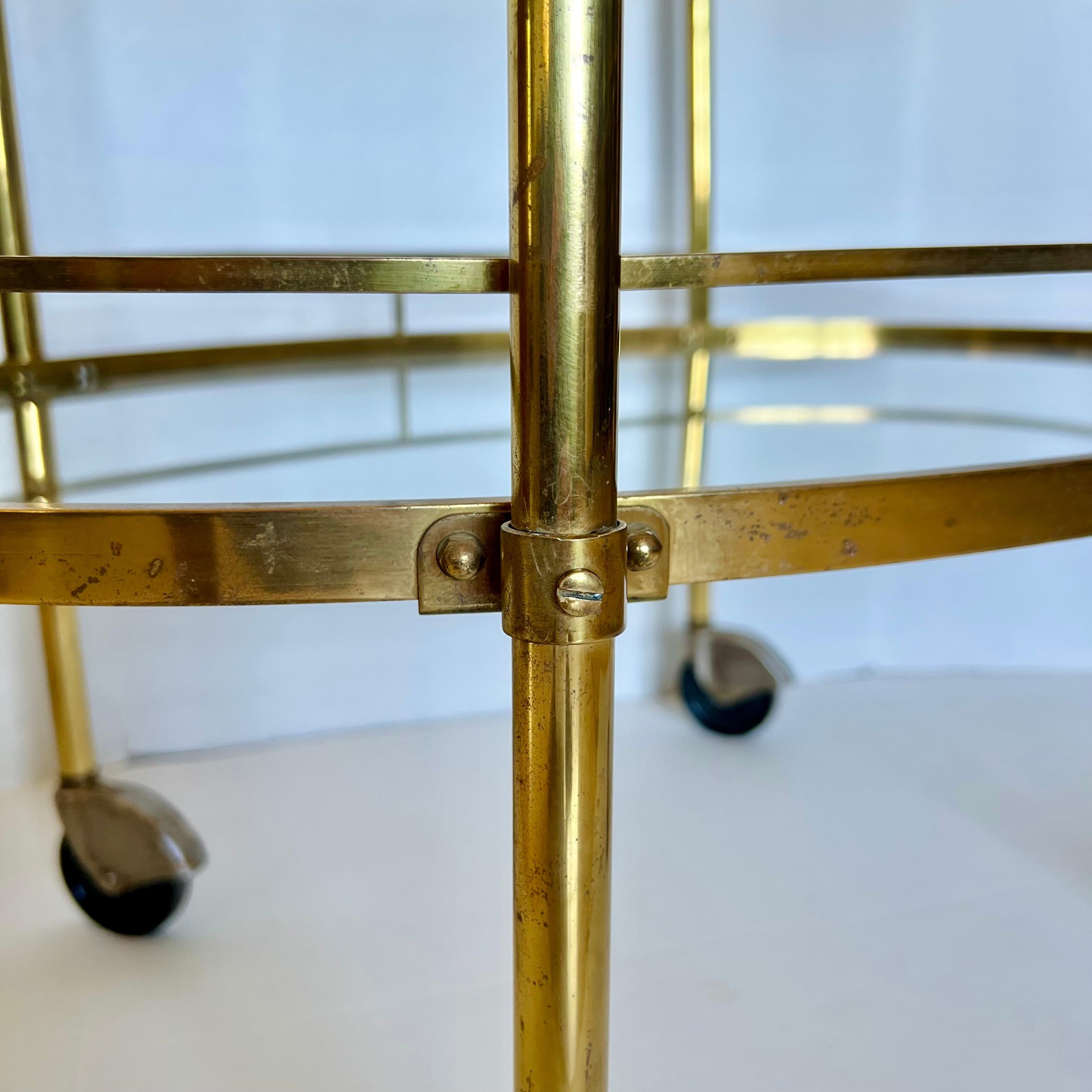 Mid-Century Modern Brass and Glass Bar Cart, 1960s For Sale 6
