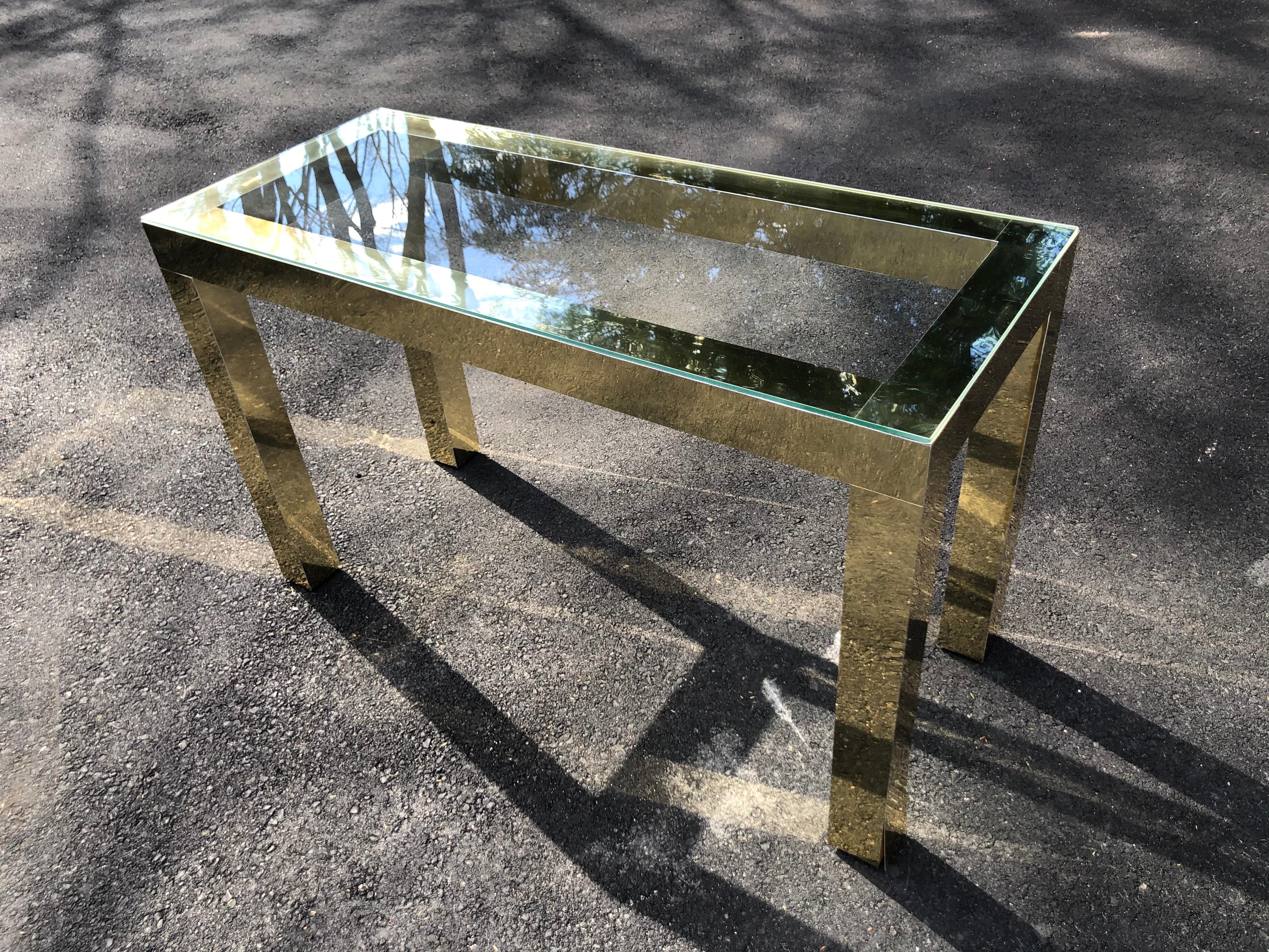 Mid-Century Modern Brass and Glass Console In Good Condition For Sale In Redding, CT